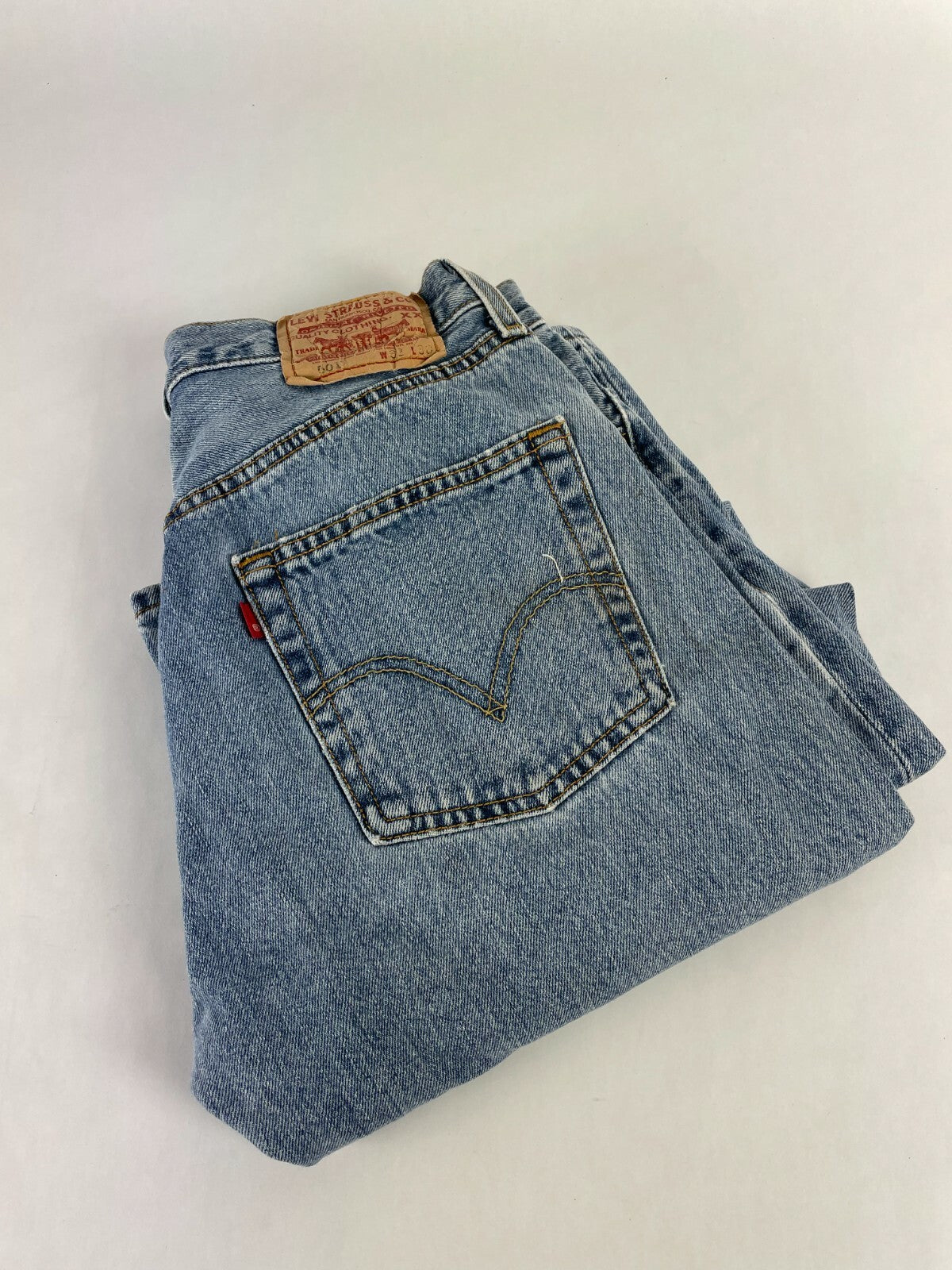 Levi's Men's Light Blue 501 Classic Fit Jeans Size W 32 L30