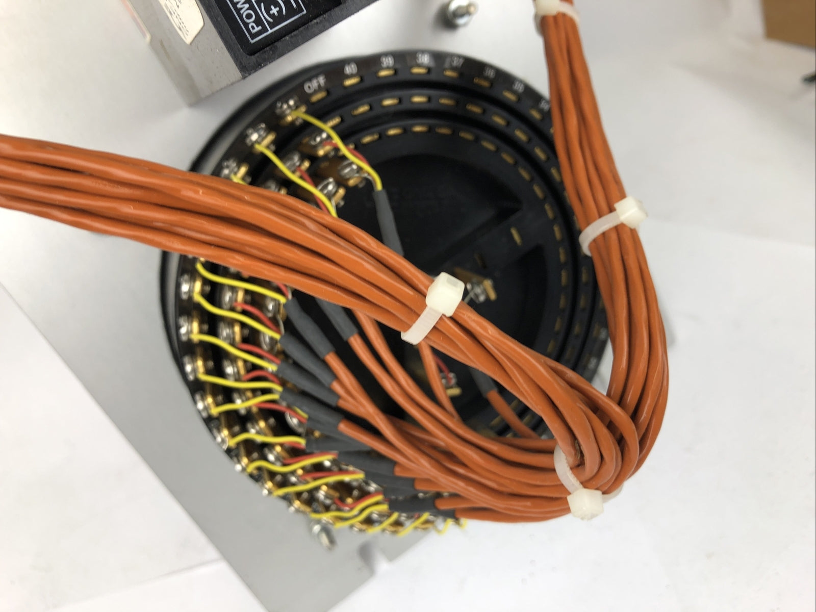 Omega Rotary Thermocouple Selector Switch w Omega DP18A Temperature Controller 
