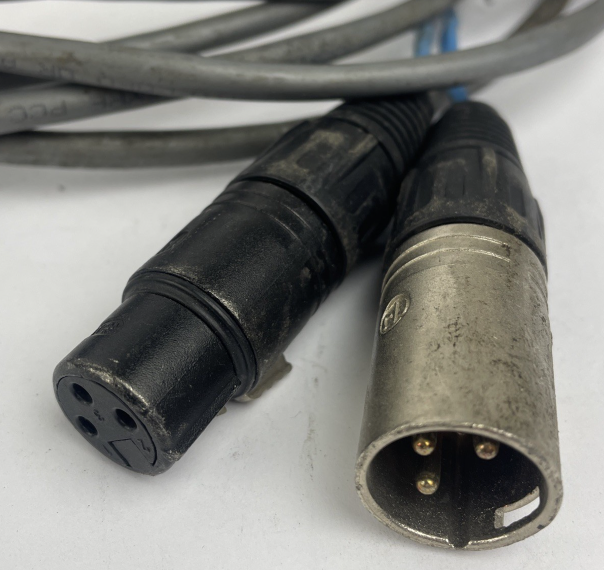 6 Pin HR5 Microphone Connection to Neutrik XLR 3 Pin Female and Male Connection