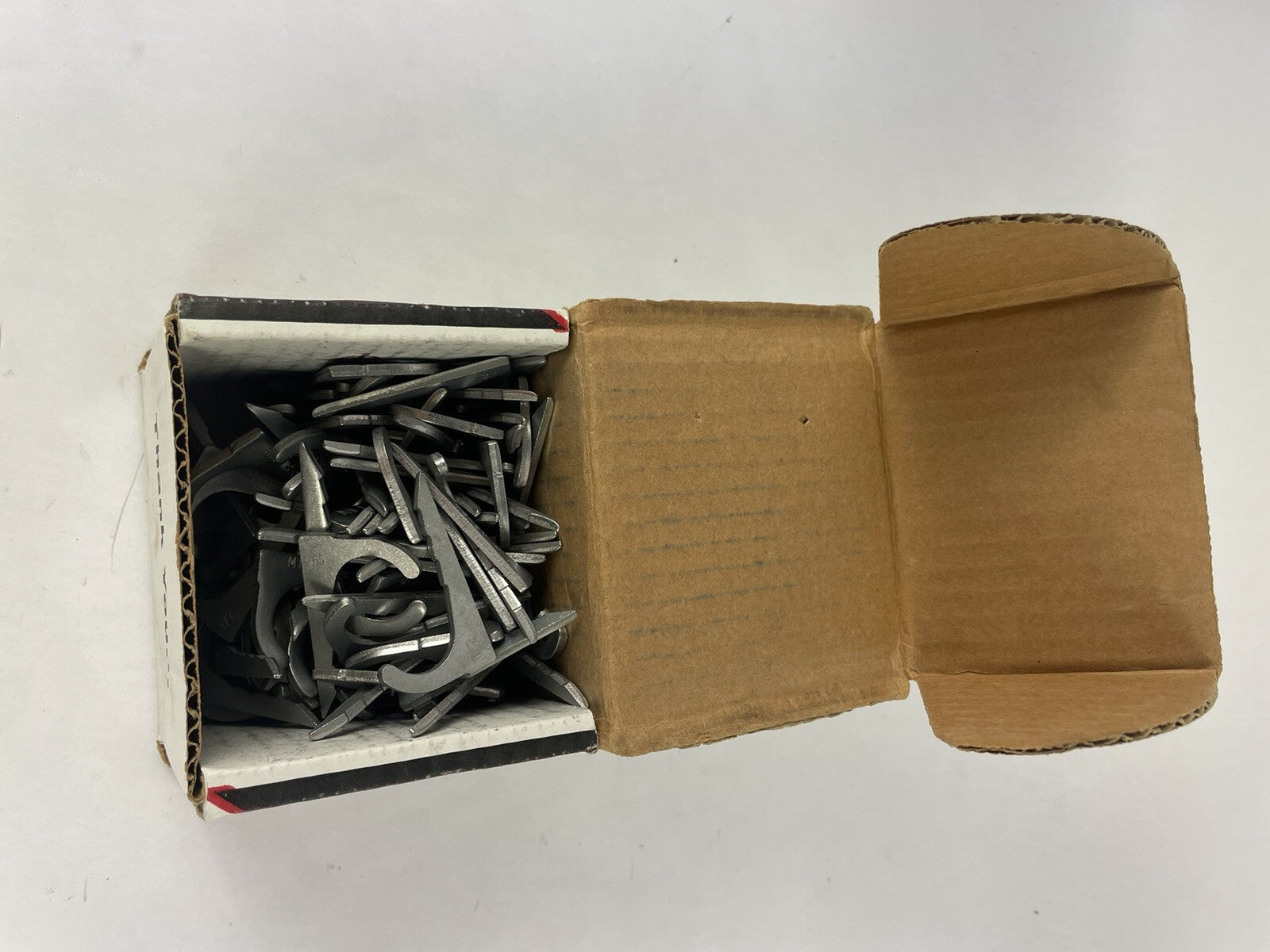 Cully 90108 Flat Nail Strap Pre-Galvanized Stamped Steel Silver 0.50" EMT x 100