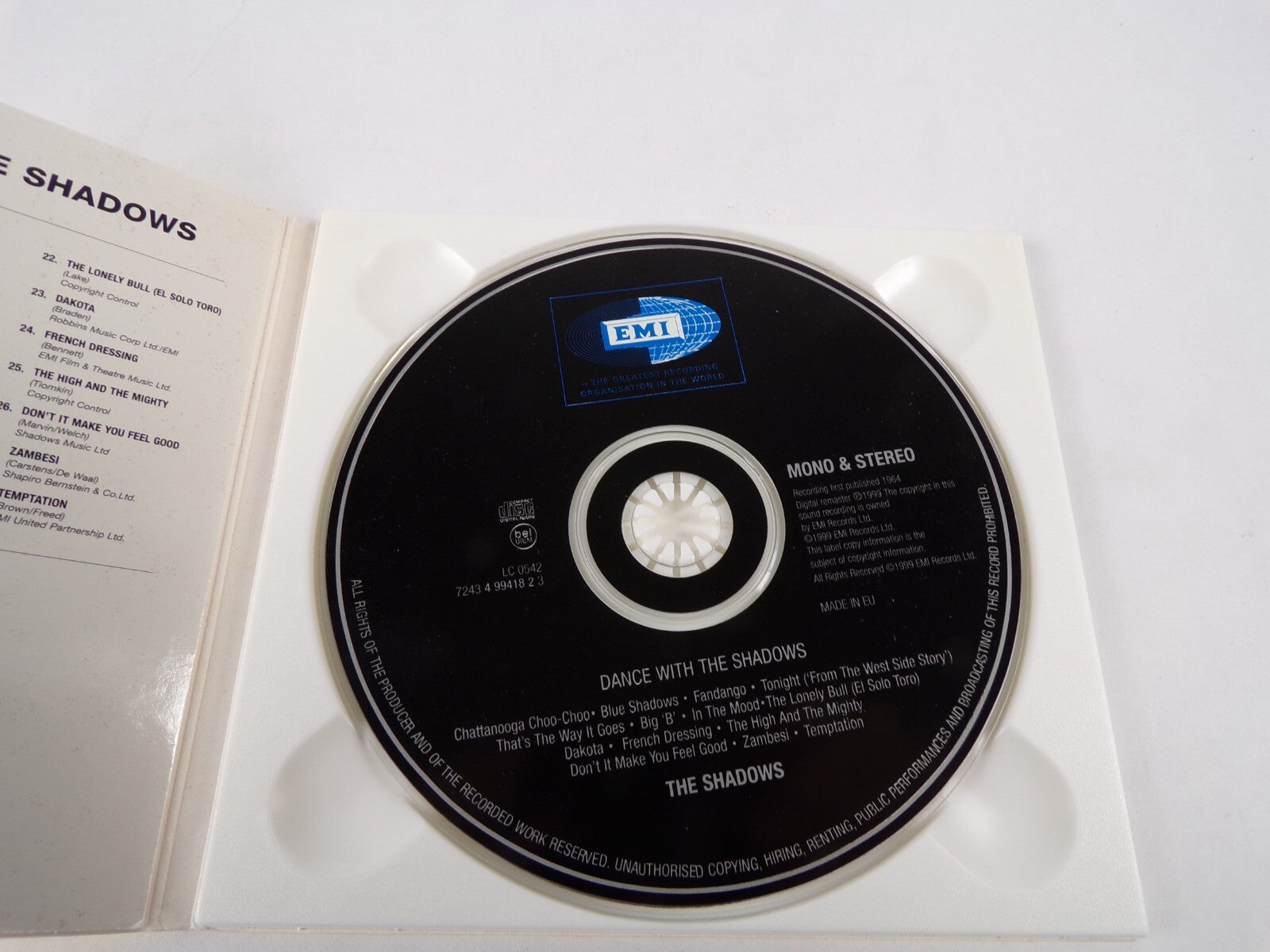 Dance With The Shadows Chattanooga Choo Choo Blue Shadows CD#34