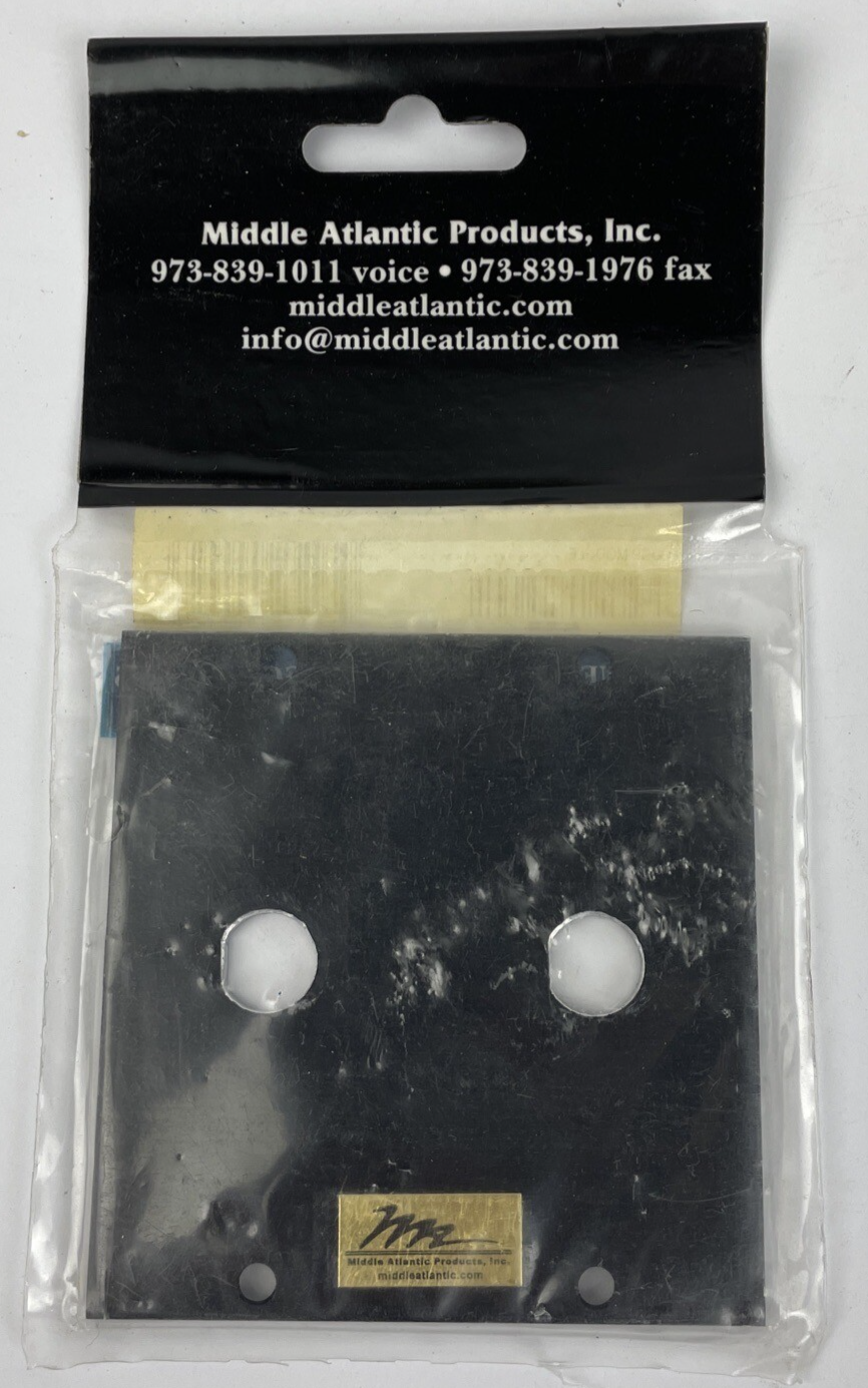 OEM Middle Atlantic 1/2BNC2 UCP Module, Two 1/2" BNC Punch Outs NOS