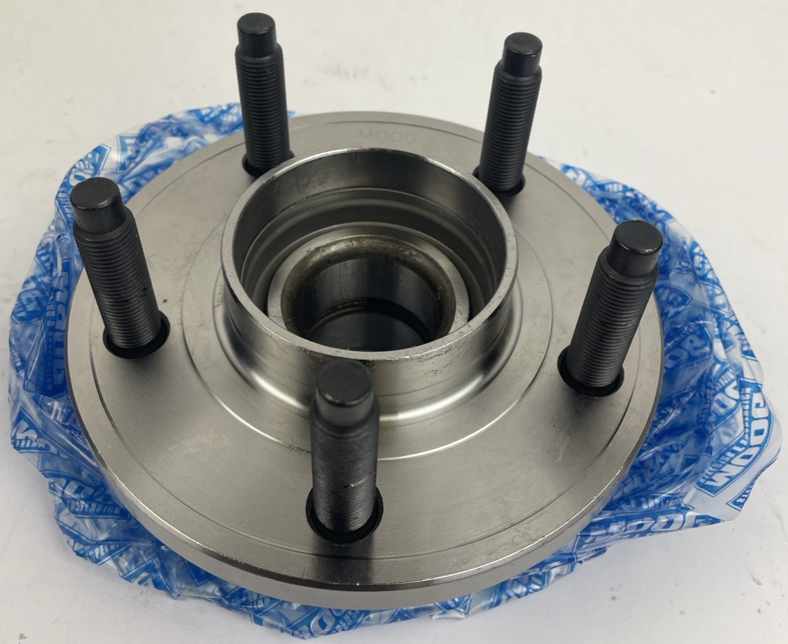 MOOG 513222 front wheel hub bearing assembly Ford Mustang 2005-2009