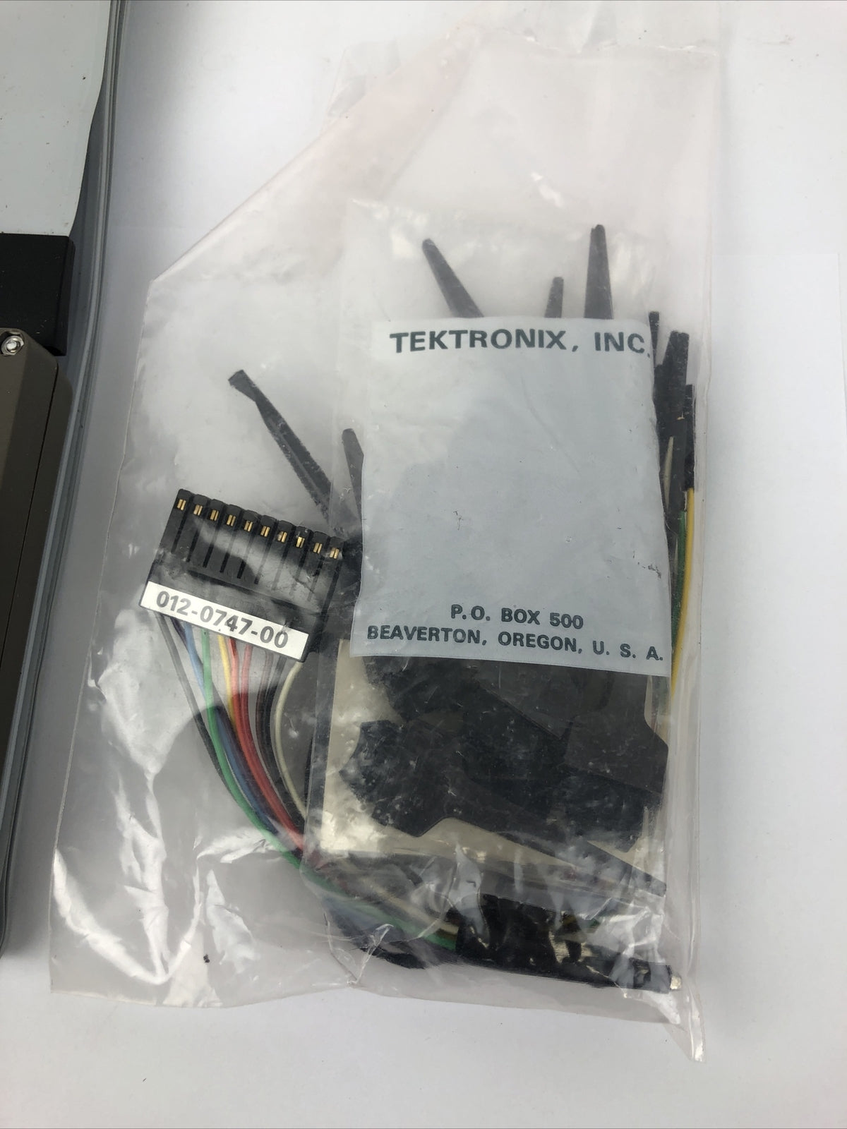 NOS Tektronix P6452 (010-6452-00) 100 MHz Dual Purpose Data Acquisition Probe 