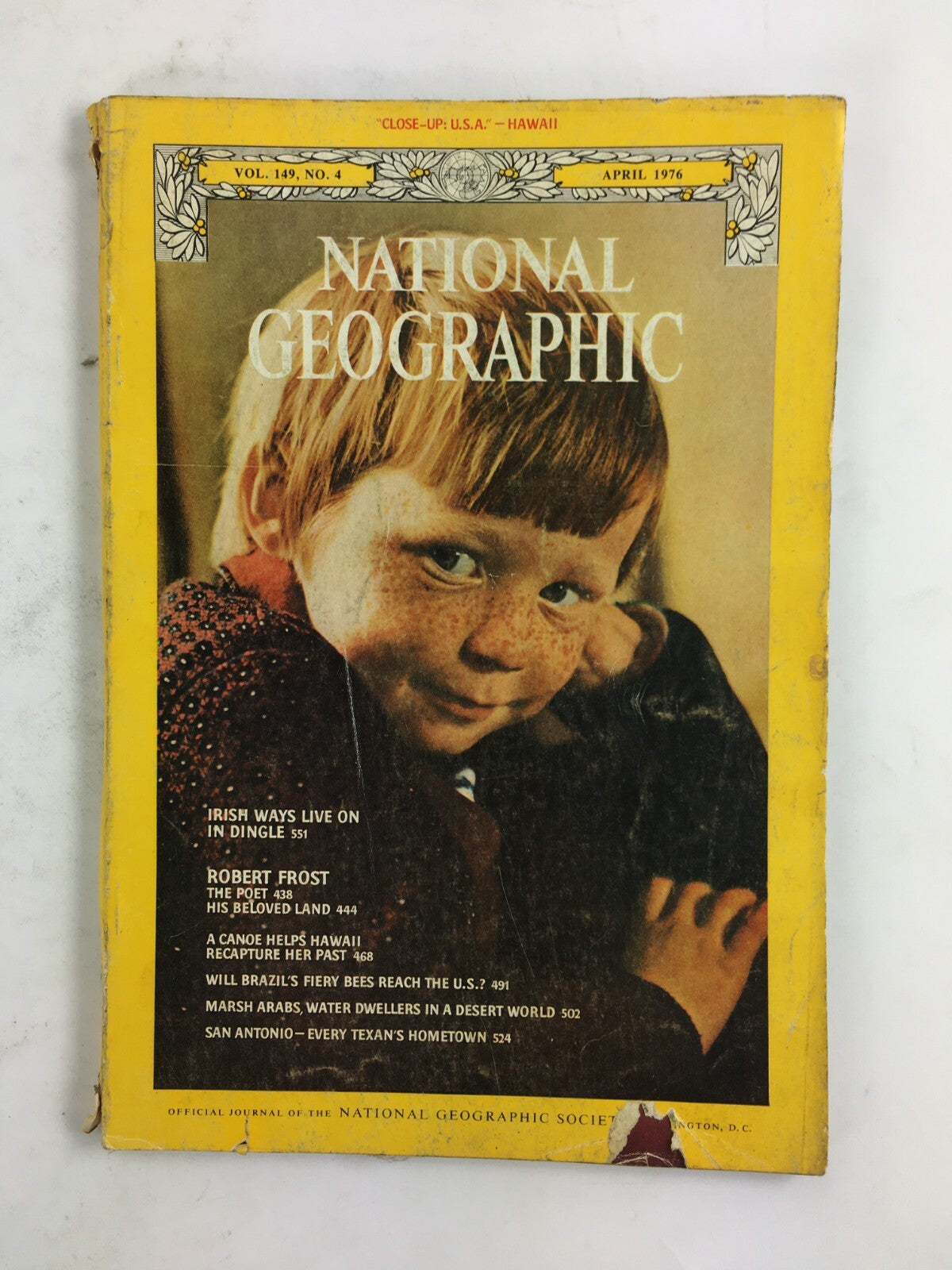 April 1976 NationalGeographic Magazine Irish Ways Live On In Dingle Robert Frost