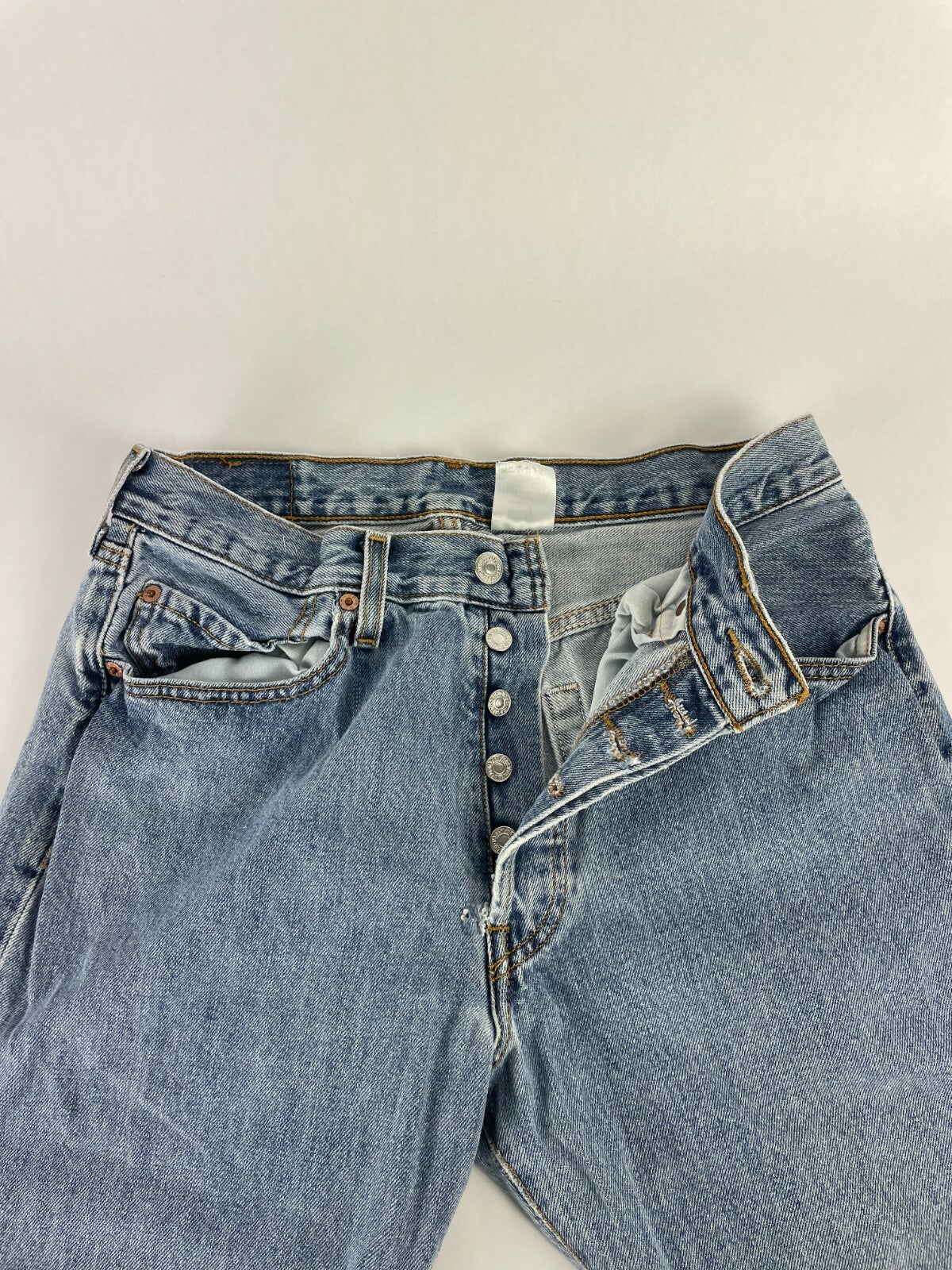 Levi's Men's Light Blue 501 Classic Fit Jeans Size W 32 L30