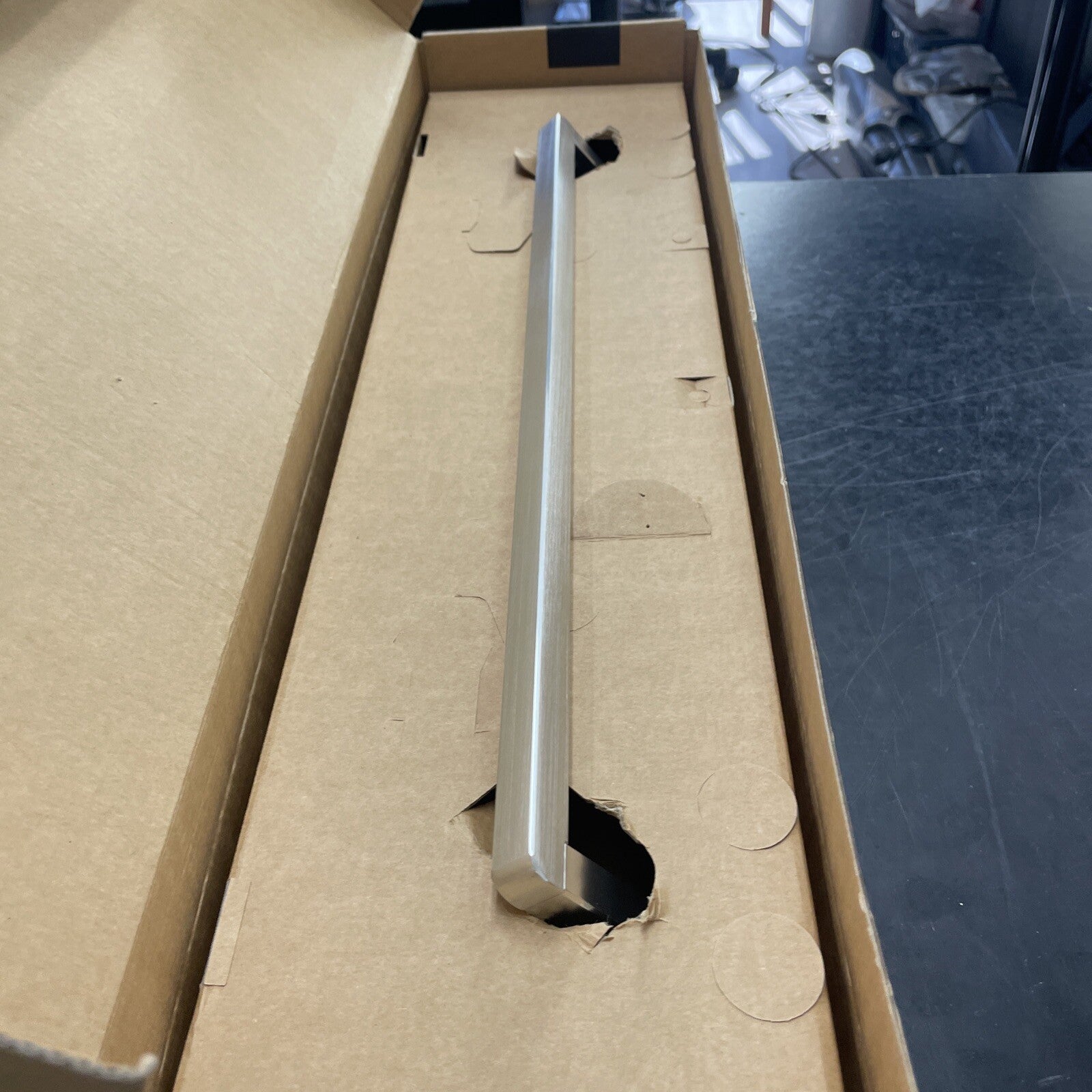 Catalano 17” Towel Bar Rail Chrome. 5PAVE00