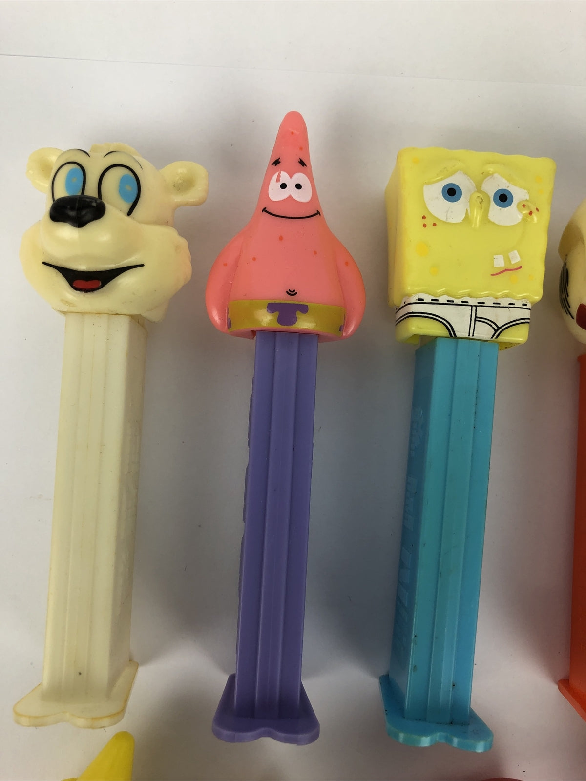 11 x VNTG PEZ Dispenser lot Star Wars Sponge Bob Santa Jack in the Box + More 