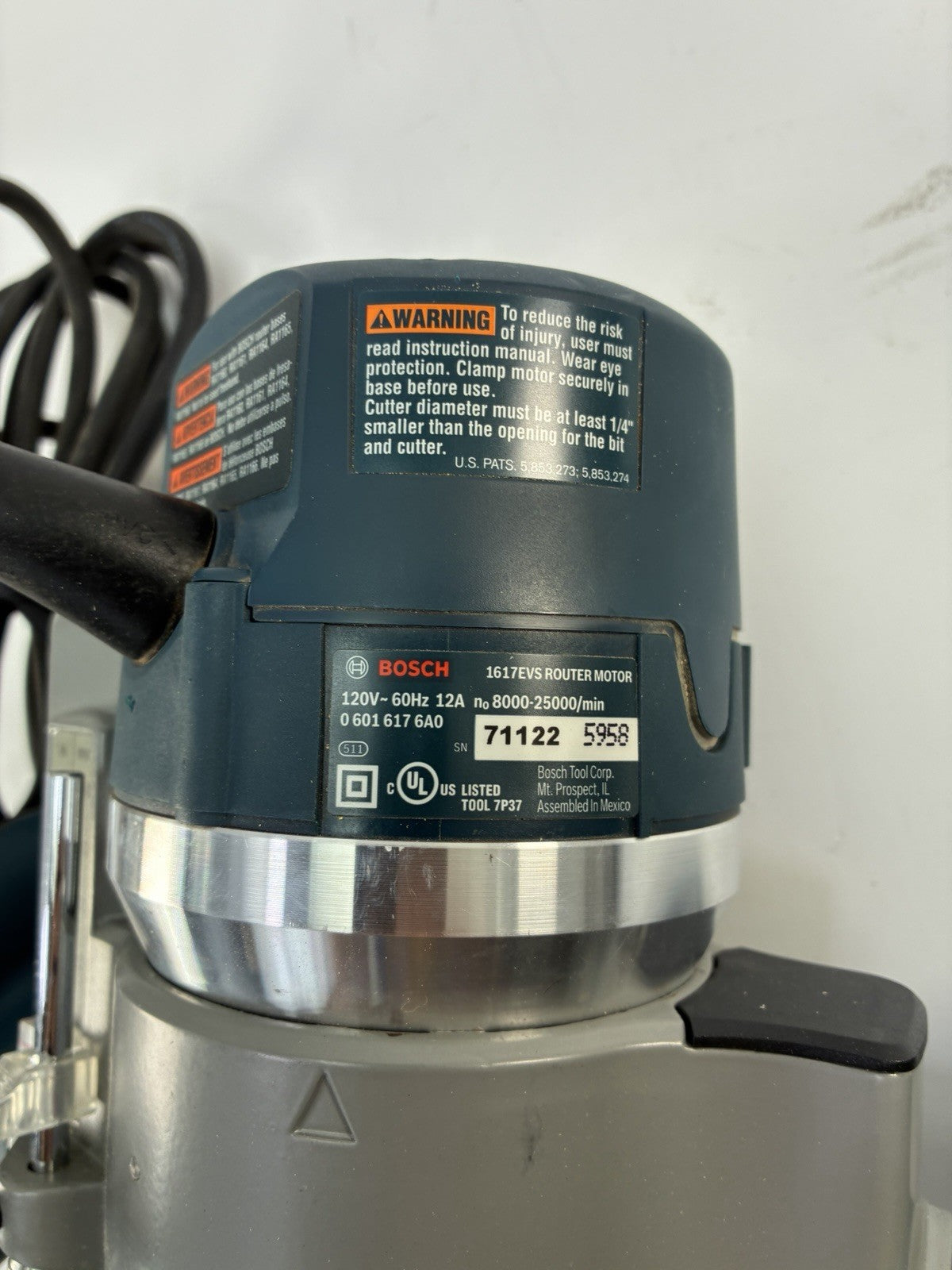 Bosch 1617EVSPK Plunge and Fixed-base Router Kit