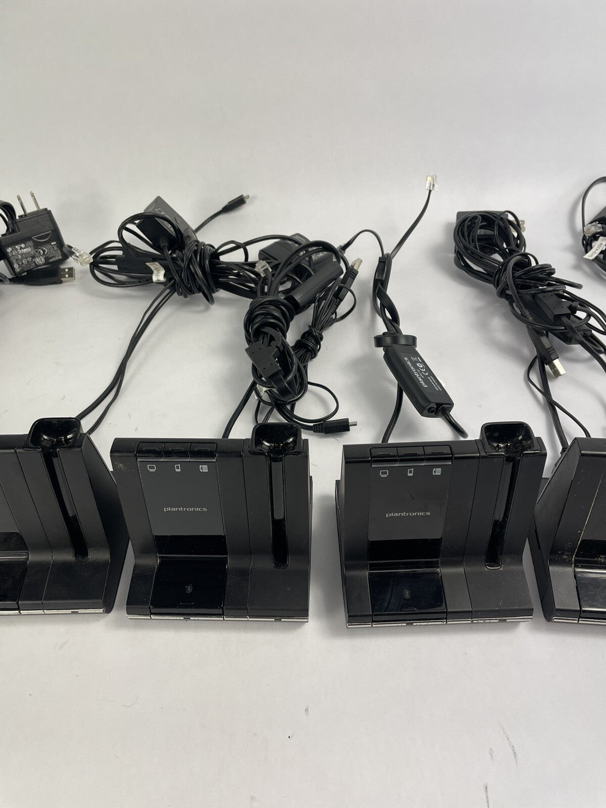 Lot of (7) Plantronics W02 Wireless Headset System Charging Bases w Power Supply