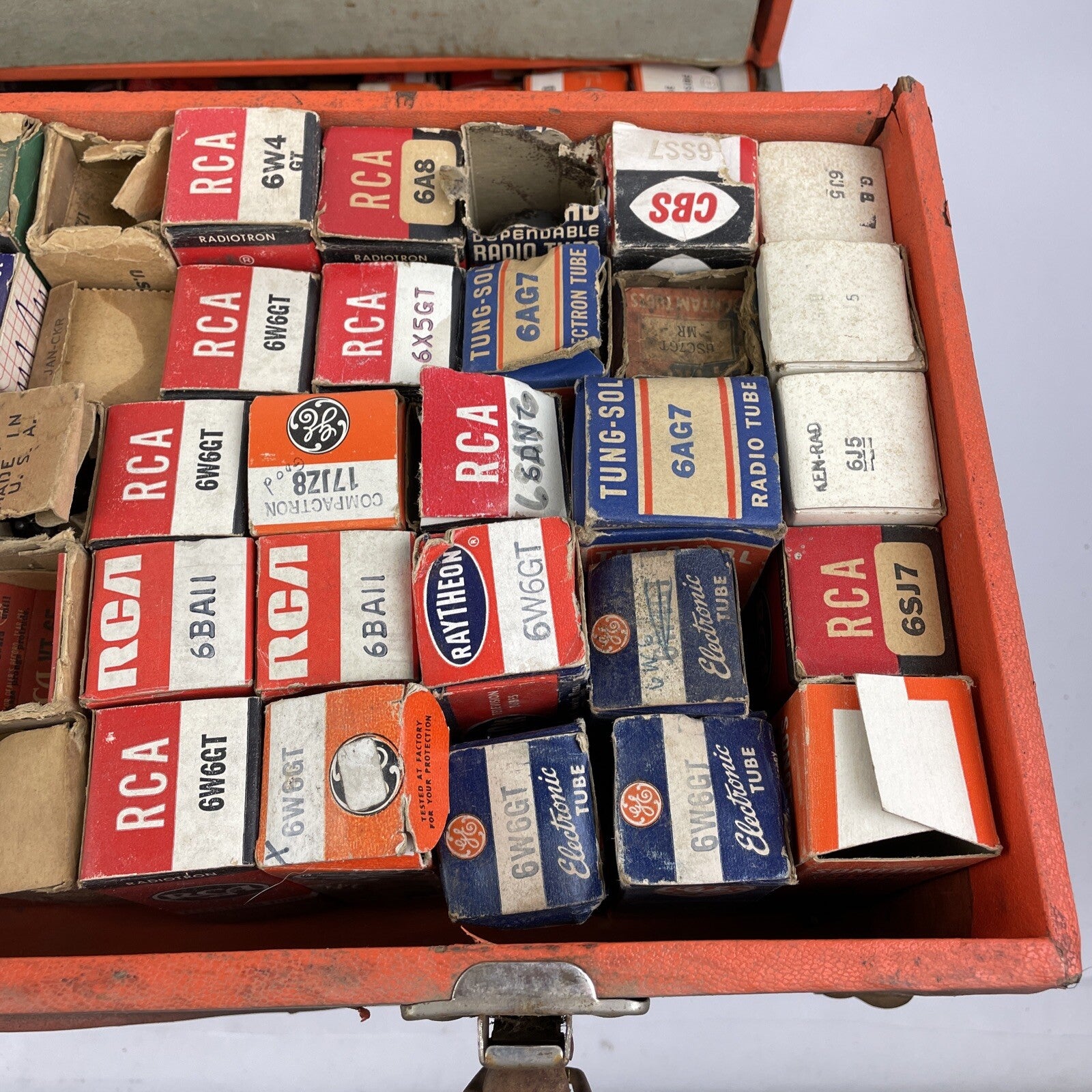 VTG Original GE General Electric Radio / TV Tube Repairman Tube Caddy Full tubes