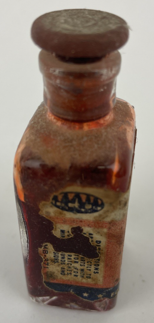Antique Medicine Bottle 1/2 oz - MERCUROCHROME 2% Antiseptic For Cuts & Wounds.