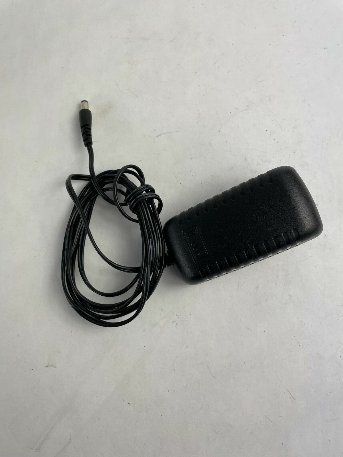 Genuine Ktech KSAFE0500370W1US Adapter Output 5 V 3.7 A Power Supply Adapter A75