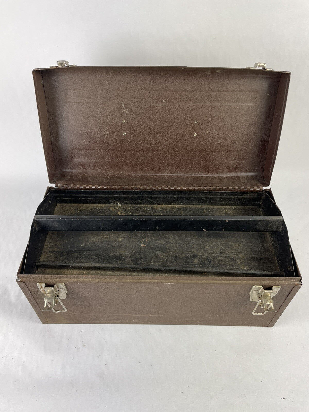 Vintage Vermont American Professional 18" Tool Box w/Tray 18"x9"x9"