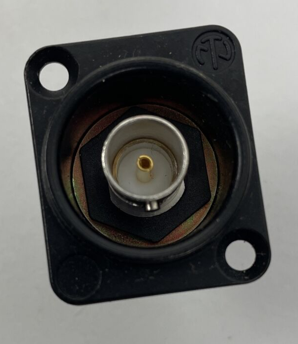 Neutrik NBB75DFI Panel D-Mount BNC to BNC Barrel Isolated - BLACK