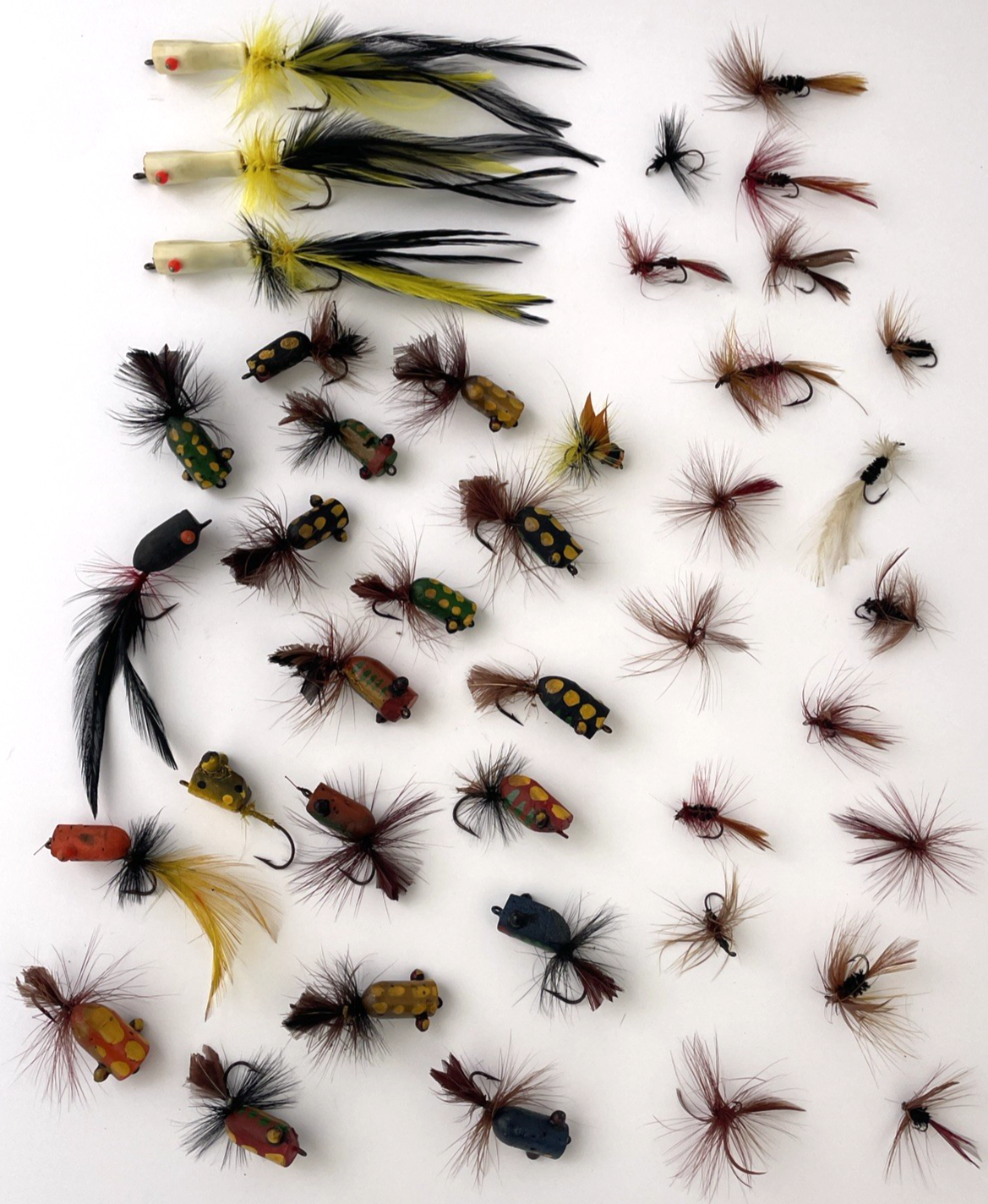 Vintage Lot Wooden Top Water Fishing Lures Flies Fly Fishing Folk Art Hand Made