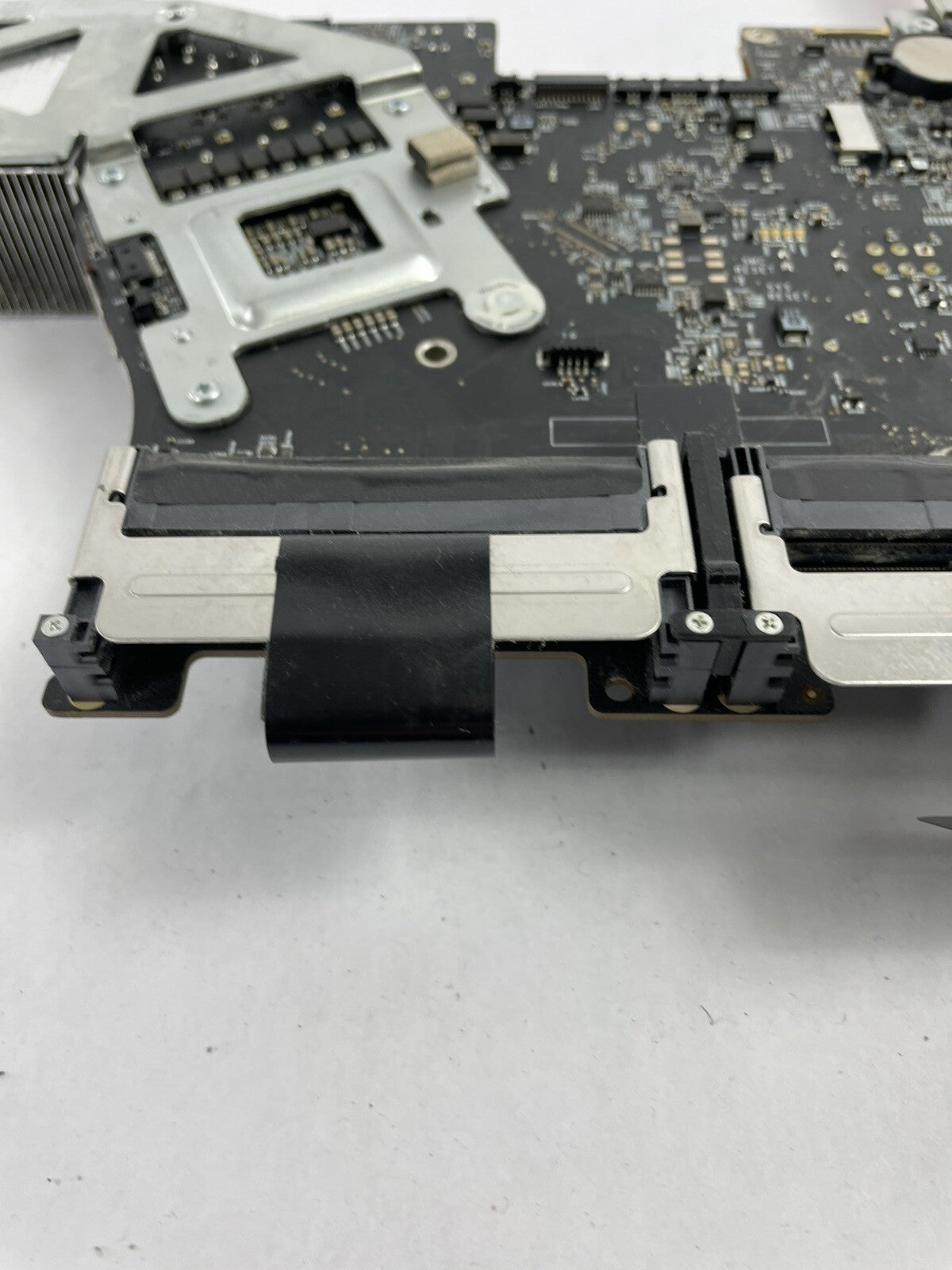 iMac 820-3126-A 21.5" A1311 Logic Board Assy w/2.5 GHz i5 CPU EMC 2428 Mid 2011