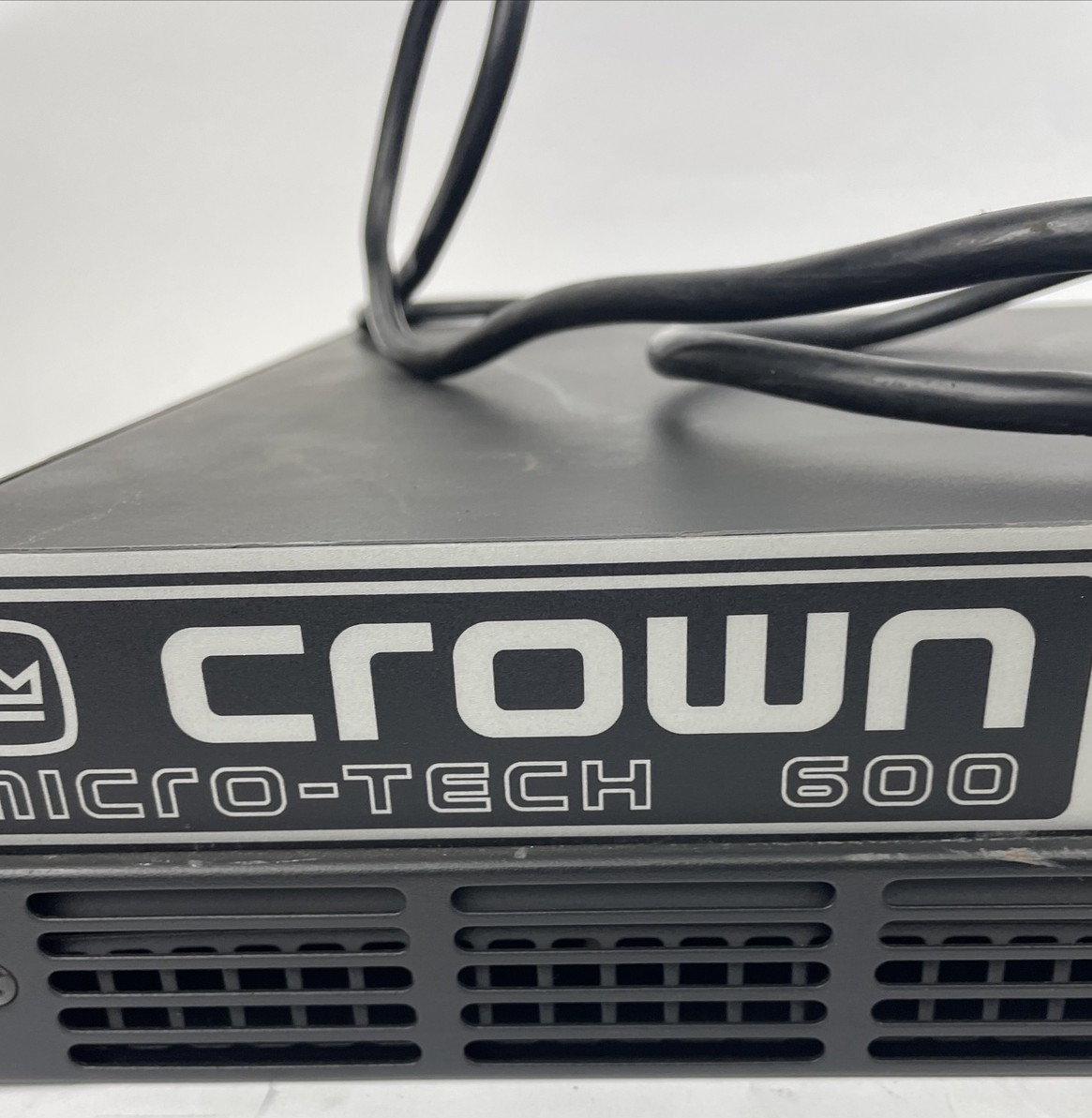 OEM Crown Micro Tech MICRO-TECH 600 2 Channel Power Amplifier w Rack-mount USA