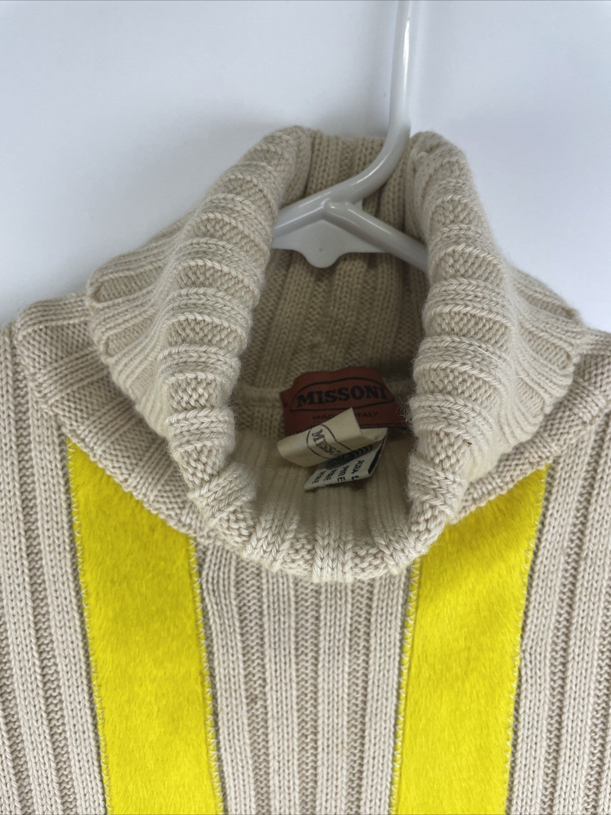Vintage Missoni Pure Wool Beige w Yellow Stripes Sz Small Made in Italy