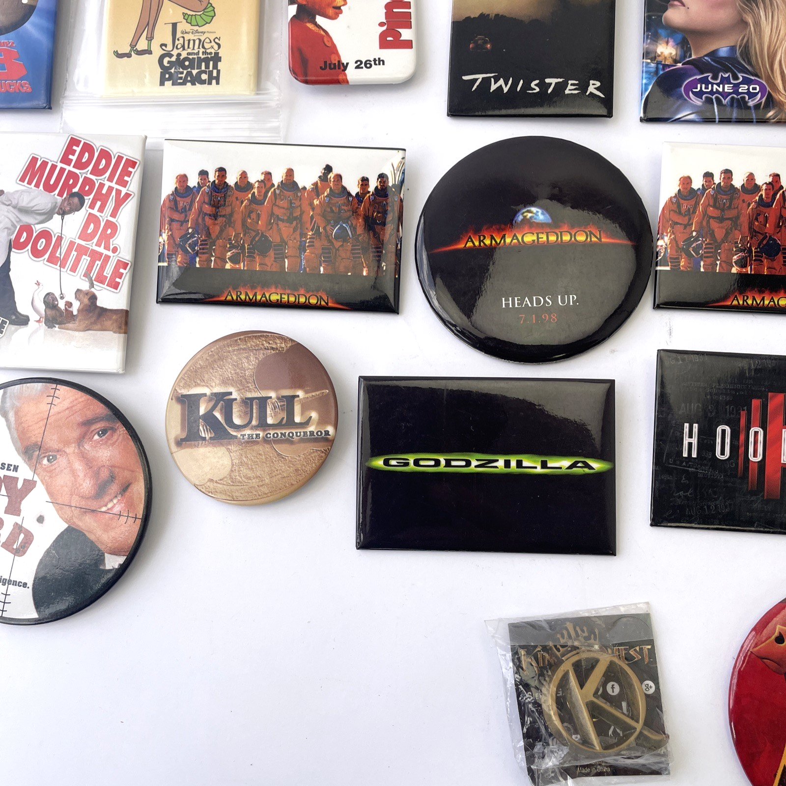 VINTAGE MOVIE PROMO BUTTON LOT of 52 PROMOTIONAL PIN BACK TV FILM Hollywood Swag
