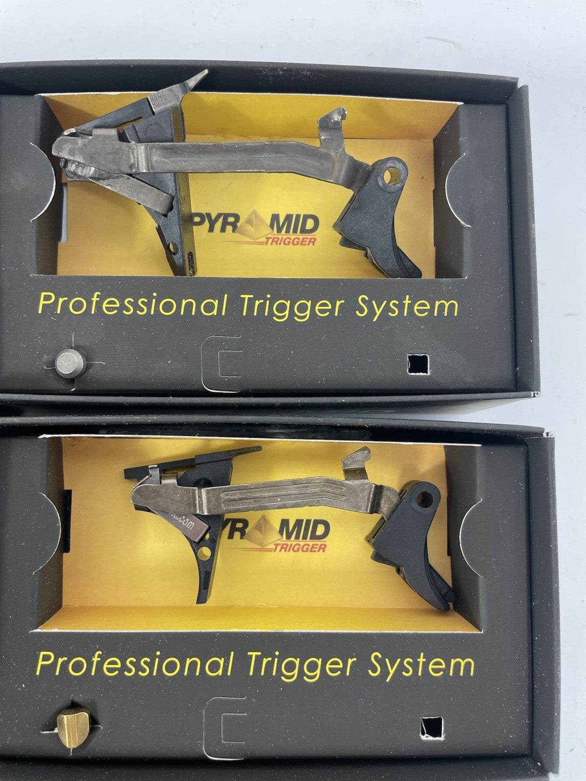 Lot of 8 : assorted PYRAMID Professional Trigger System