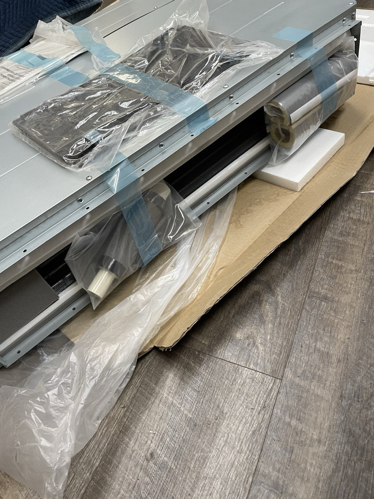 18,000 BTU Single OR Multi Zone Concealed Duct Air Handler Fujitsu ARU18RLF