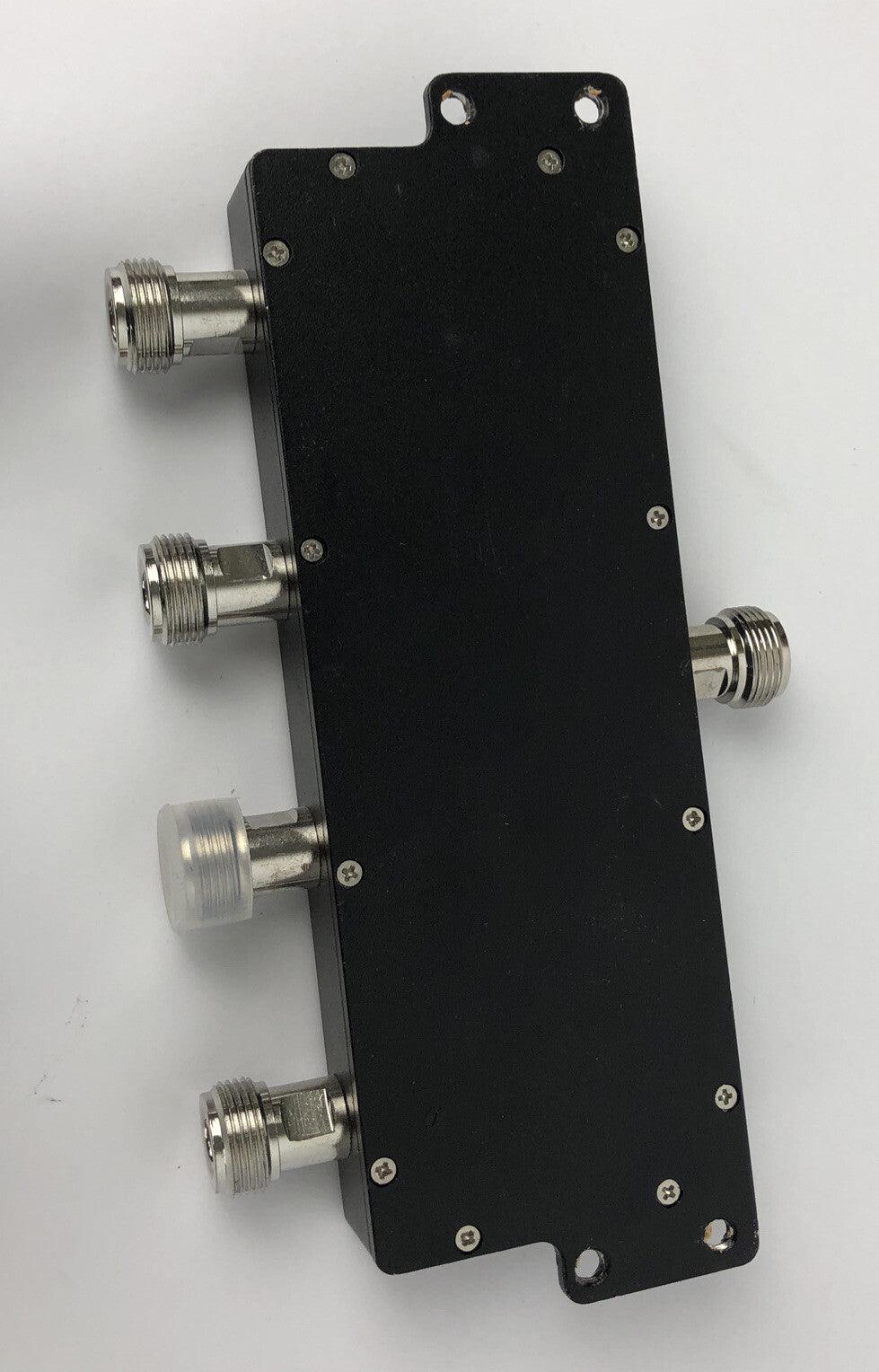 CellAntenna CAP410-725 4-Way 50 Ohm Splitter, 700-2500 Mhz w N-Female Connectors