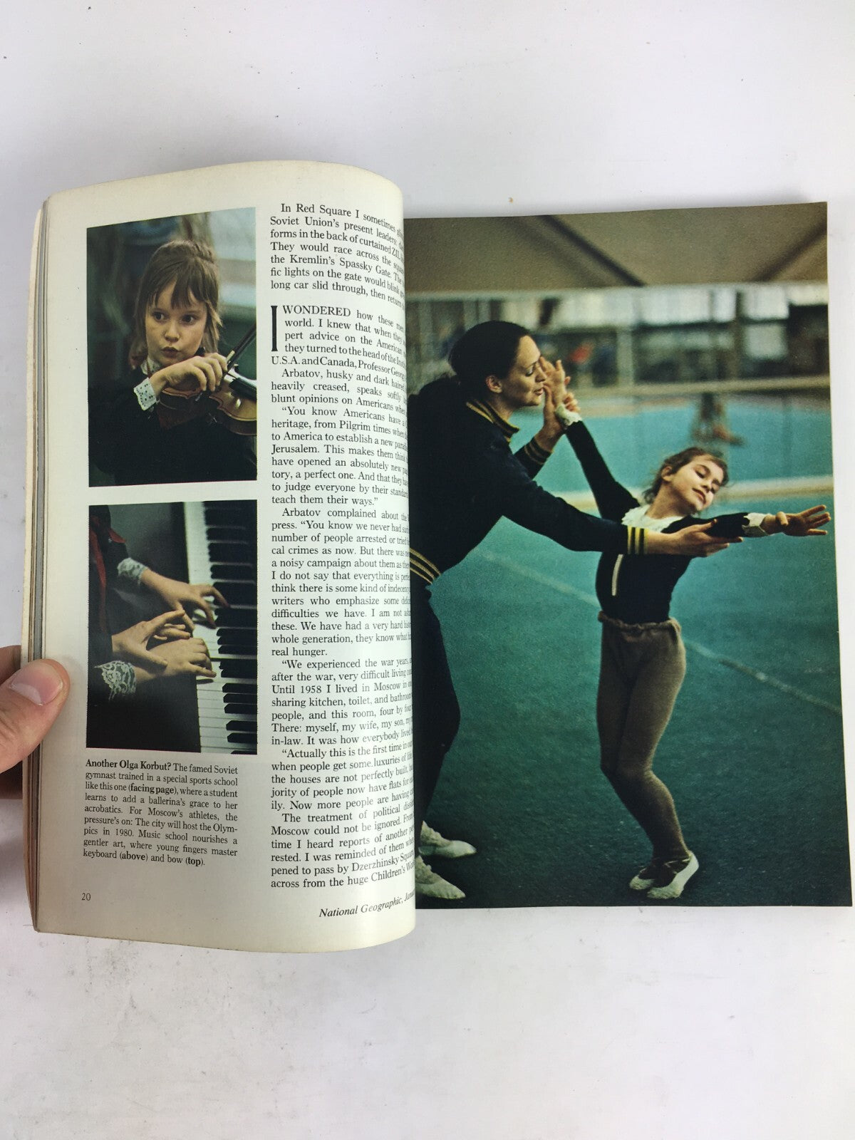January 1978 National Geographic Magazine Moscow The City Around Red Square
