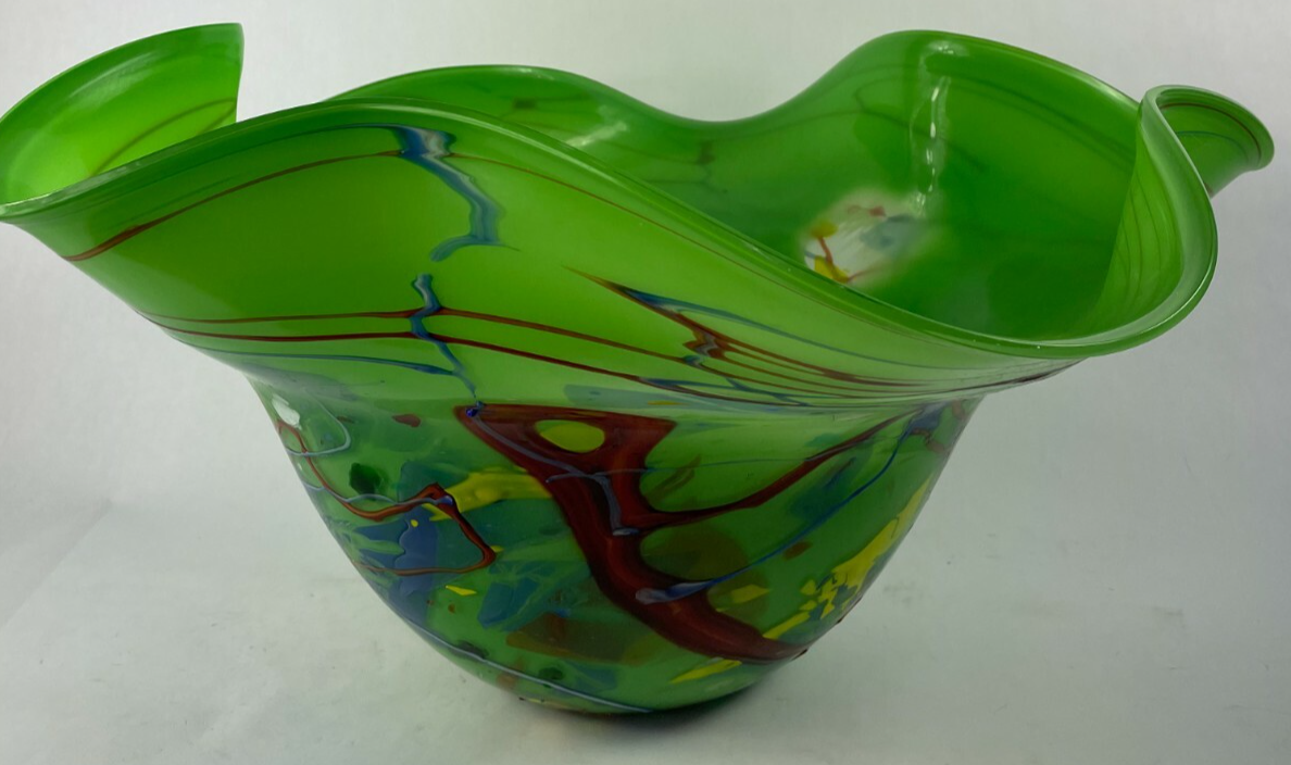 Beautifully Designed Glass Decorative Crafted Bowl Length 23" 12" Tall Green Red