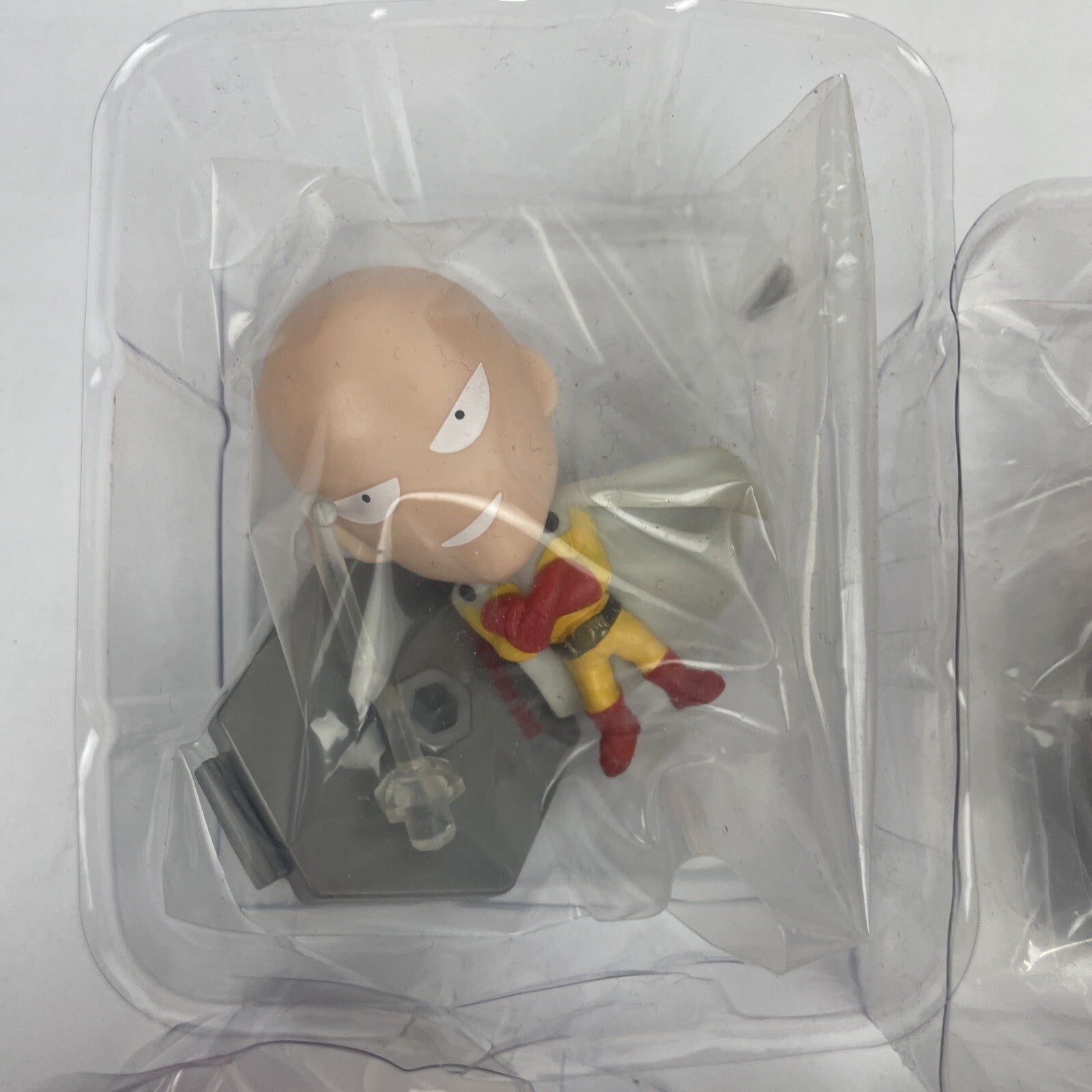 LOT (8) x ORIGINAL MINI'S ONE PUNCH MAN SERIES 1 SAITAMA COLLECTIBLE FIGURE SET