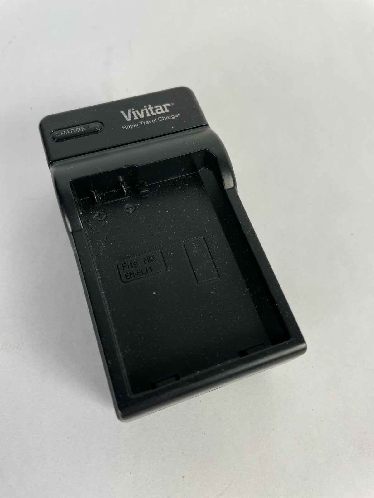 Vivitar Rapid Travel Charger VIV QCB304 Input 12 / 24 V Output 8.4 V 600mA V A41