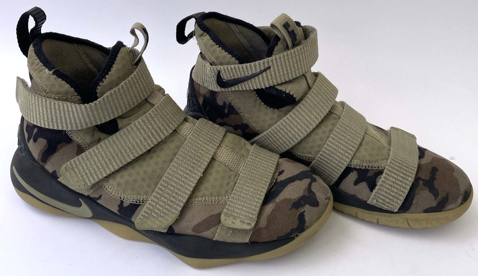 Nike Lebron James Shoes Youth Size 7 11 XI Neutral Olive Green Camouflage