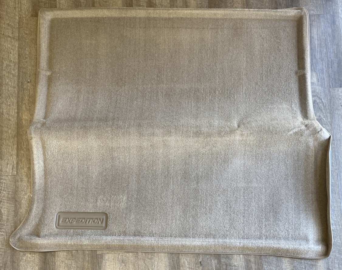 Ford Expedition rear cargo liner YL1Z-7811600-HAA NOS 2000-2002