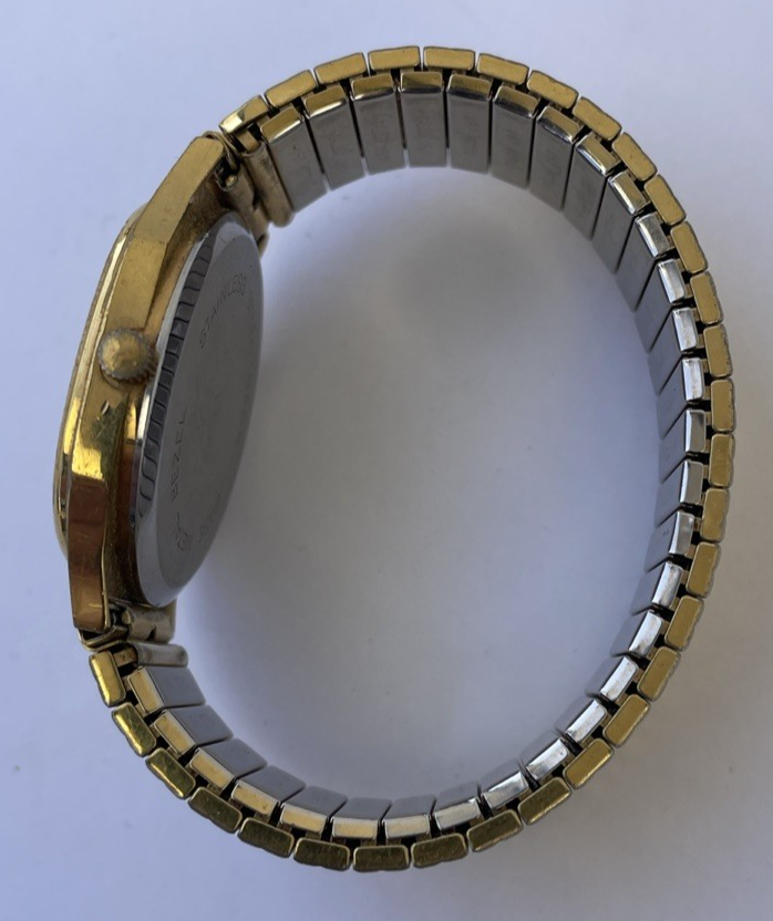 Vintage Dufonte Ladies Gold Tone Watch Lucien Piccard Quartz