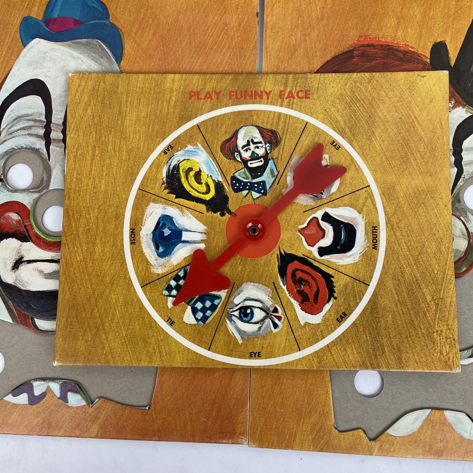 VINTAGE RARE 1965 Funny Face BIG CLOWN Faces Puzzle Game No Box LOOK