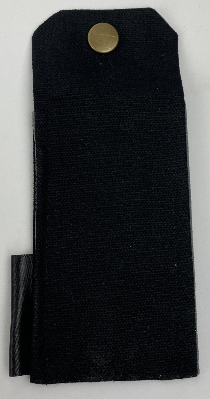 ERYX Focus work SEDC Clicky Flashlight Snap Soft Case Black 5" x 3"