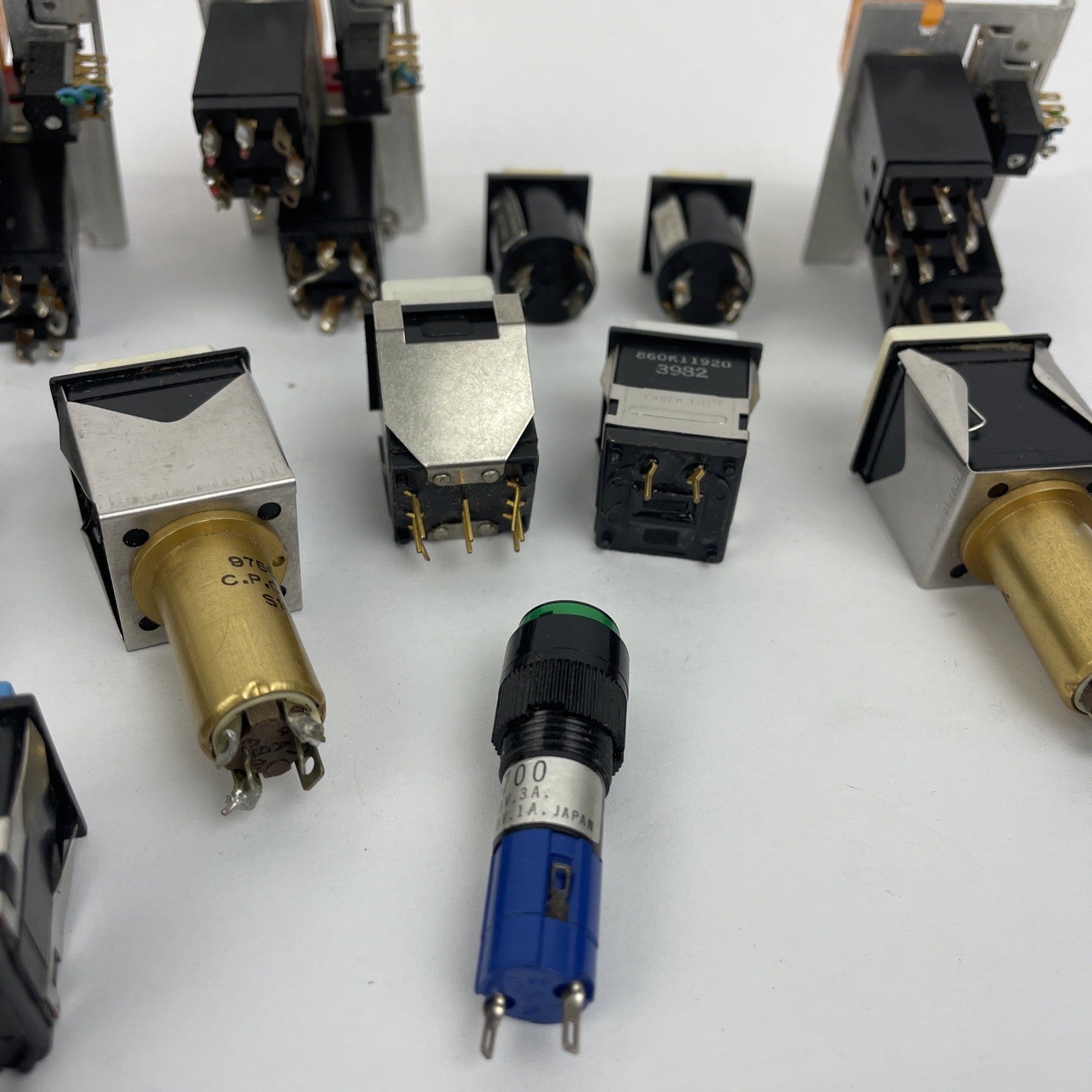 Lot of Assorted Dialco Dialight Macro-Oak Illuminated Push Button Switch - LOOK