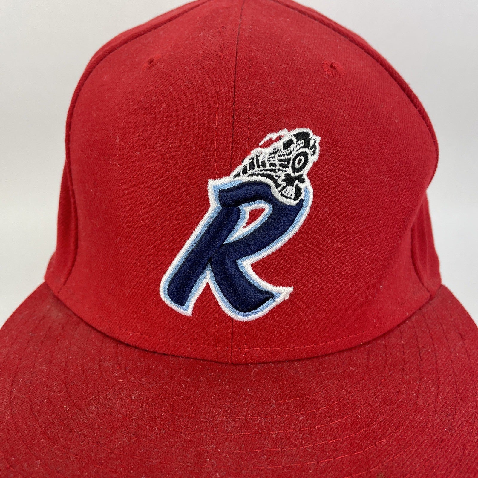 New Era Reading Phillies Red Fitted Size 7 3/8 Genuine MLB Merchandise