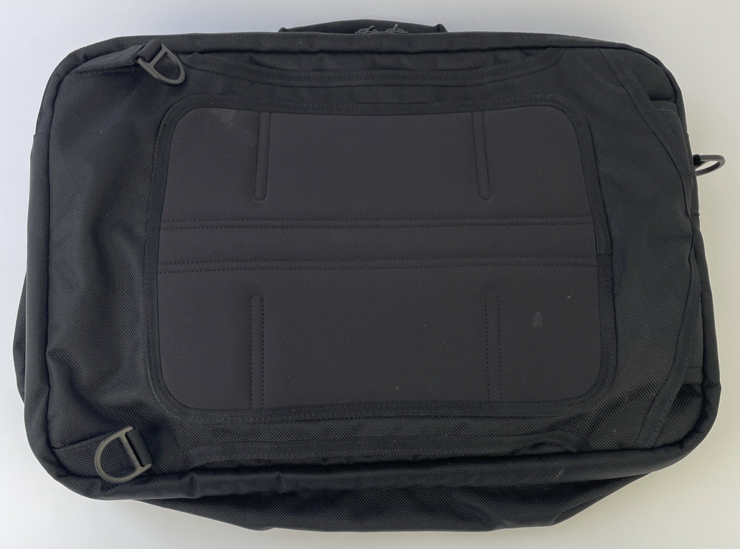 Timbuk2  x DELL " Stuck In The M Middle With You " Messenger Bag Black Laptop