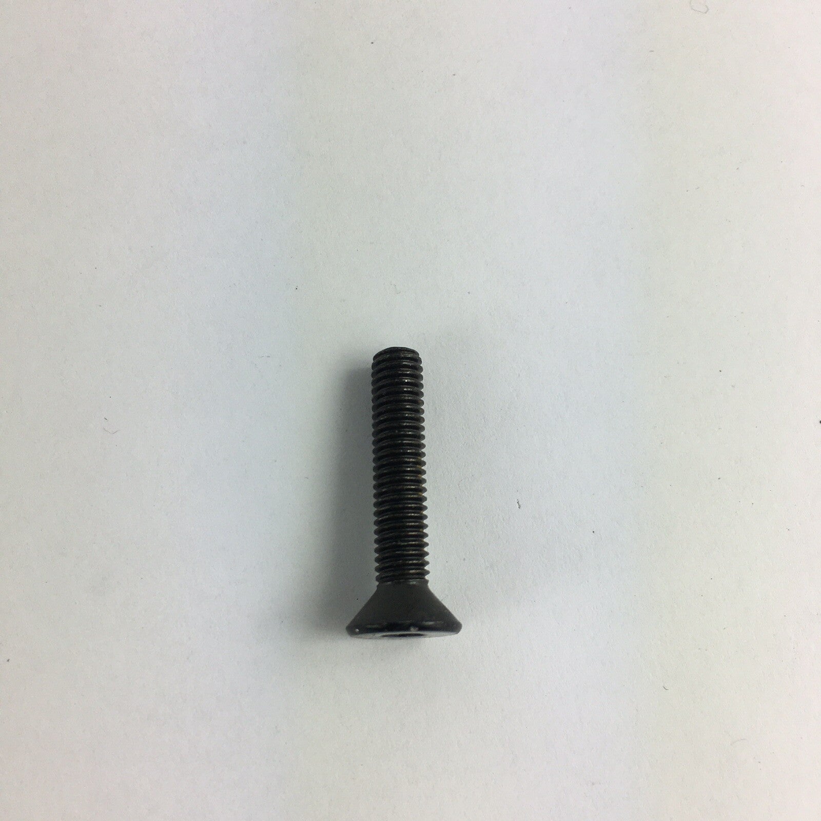 #10-32 7/8 Flat Head Socket Cap Screws Alloy Steel Black Oxide Allen Glitter top