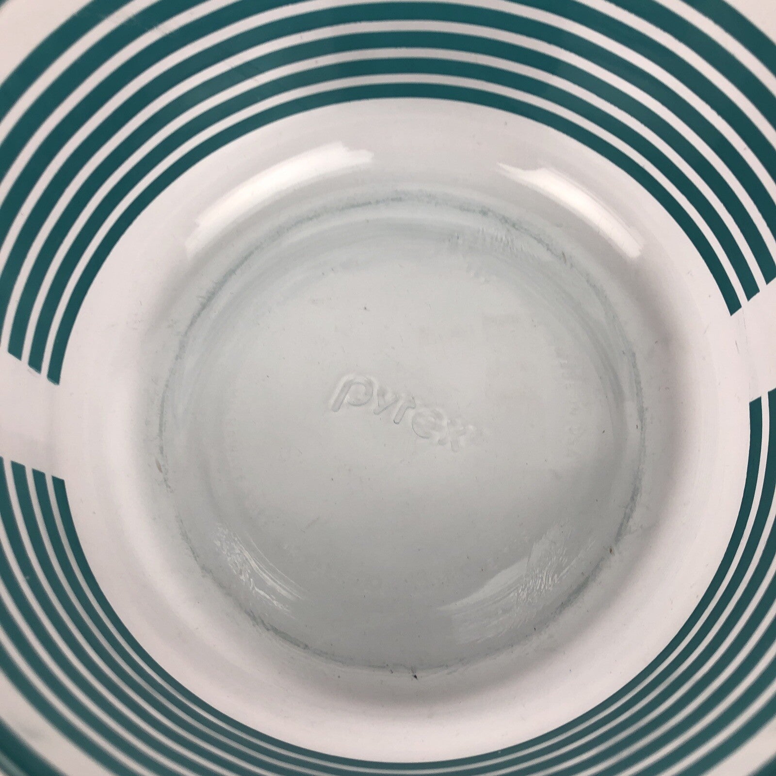 1QT. Pyrex Bowl #7201 Made In USA Clear Glass Microwave Dishwasher Safe - LOOK