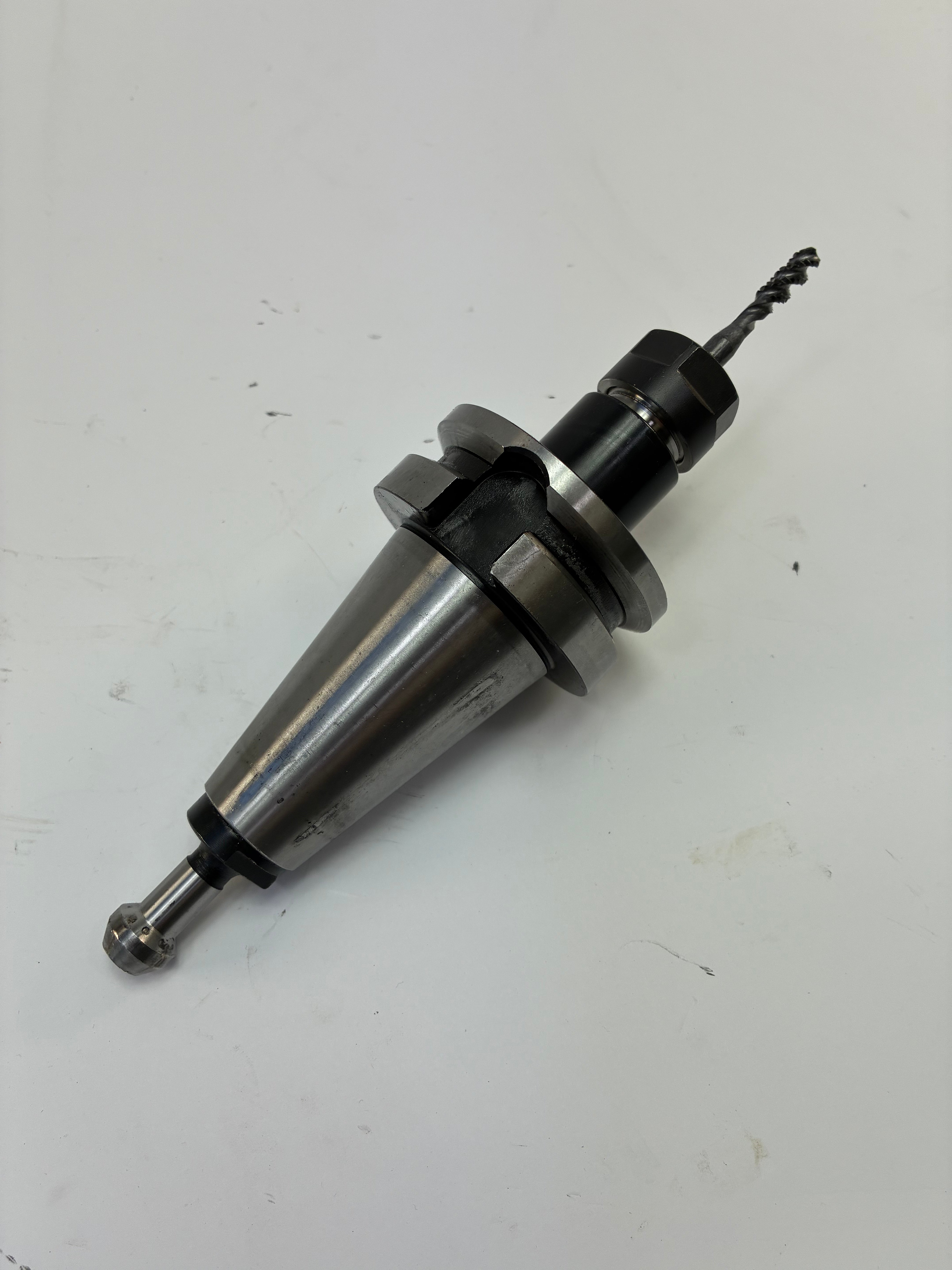 BT40 ER16-70L CNC collet chuck tool holder with pull stud and tap