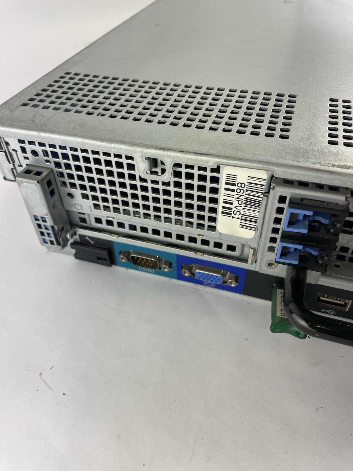 DELL POWEREDGE 2950 Xeon E5405 2.00ghz QUAD Core 1GB RAM - 2 x SATA 80GB HDD