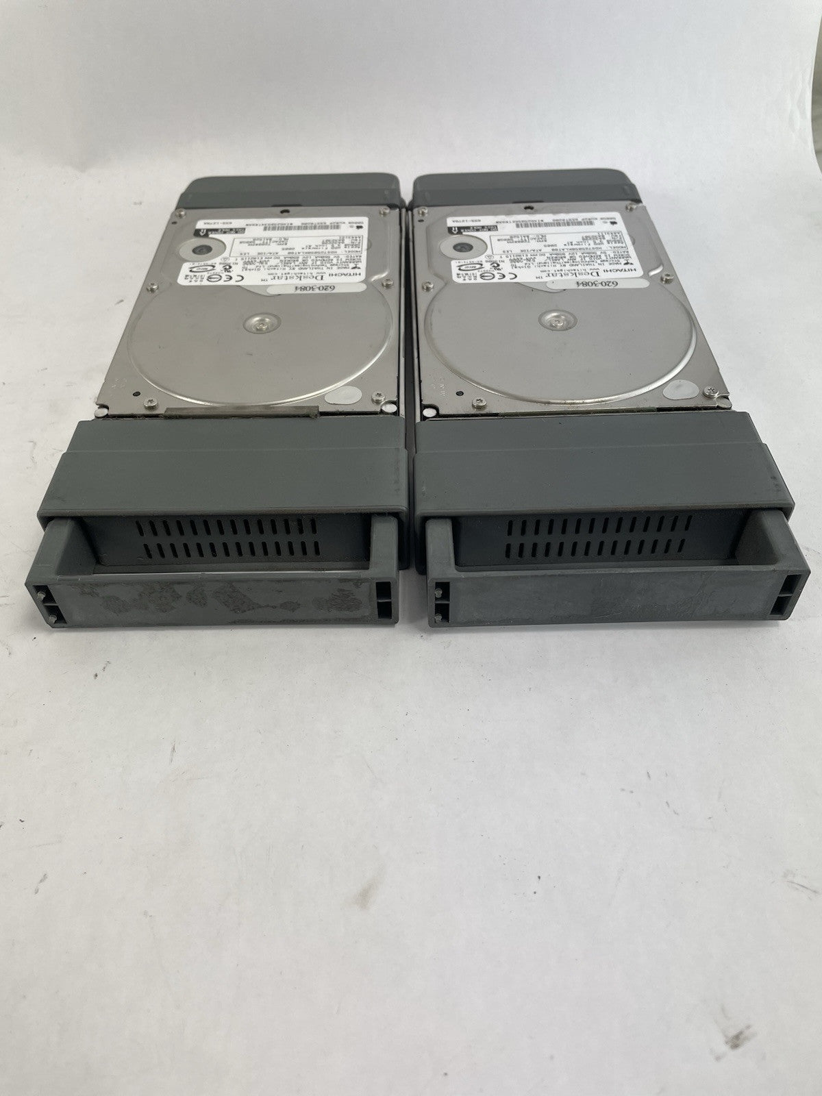 Lot of 2:  Apple 620-2976-A SATA 3.5” HHD Caddy Xserve RAID IDE + 2 X 500GB HDD