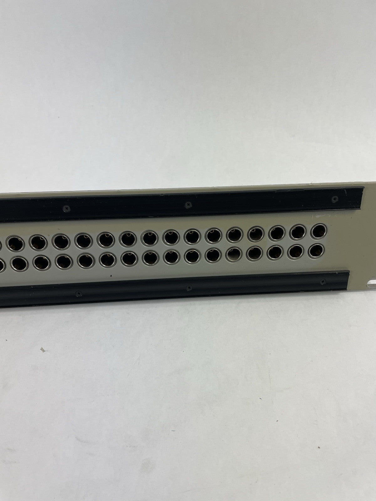 ADC PPI 2224 RS-N HD Video Patch Panel  Patchbay 2x24 ADC CJ2011