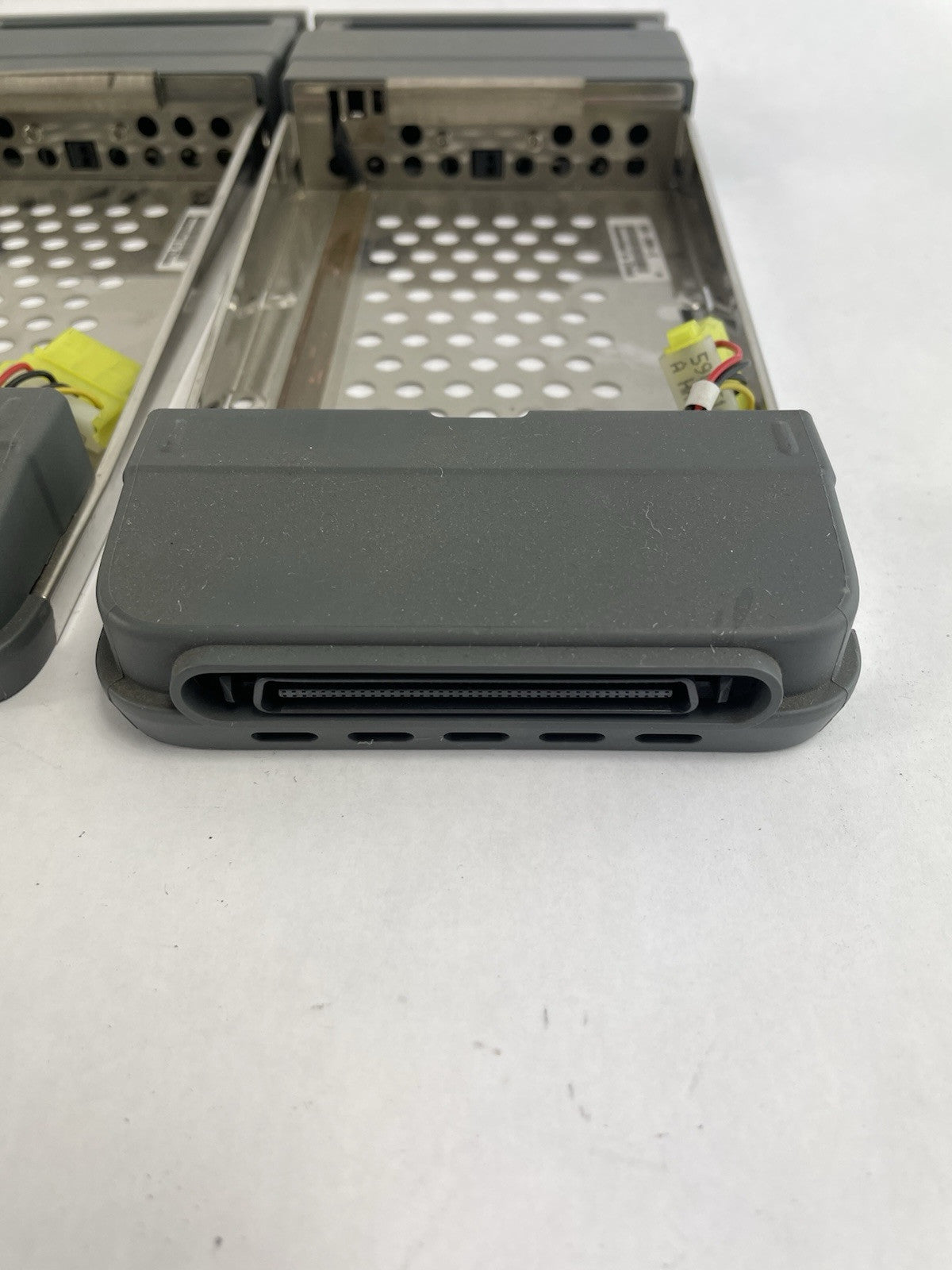 Lot Of 2 Apple 620-2976-A SATA 3.5” HHD Caddy Xserve RAID IDE 