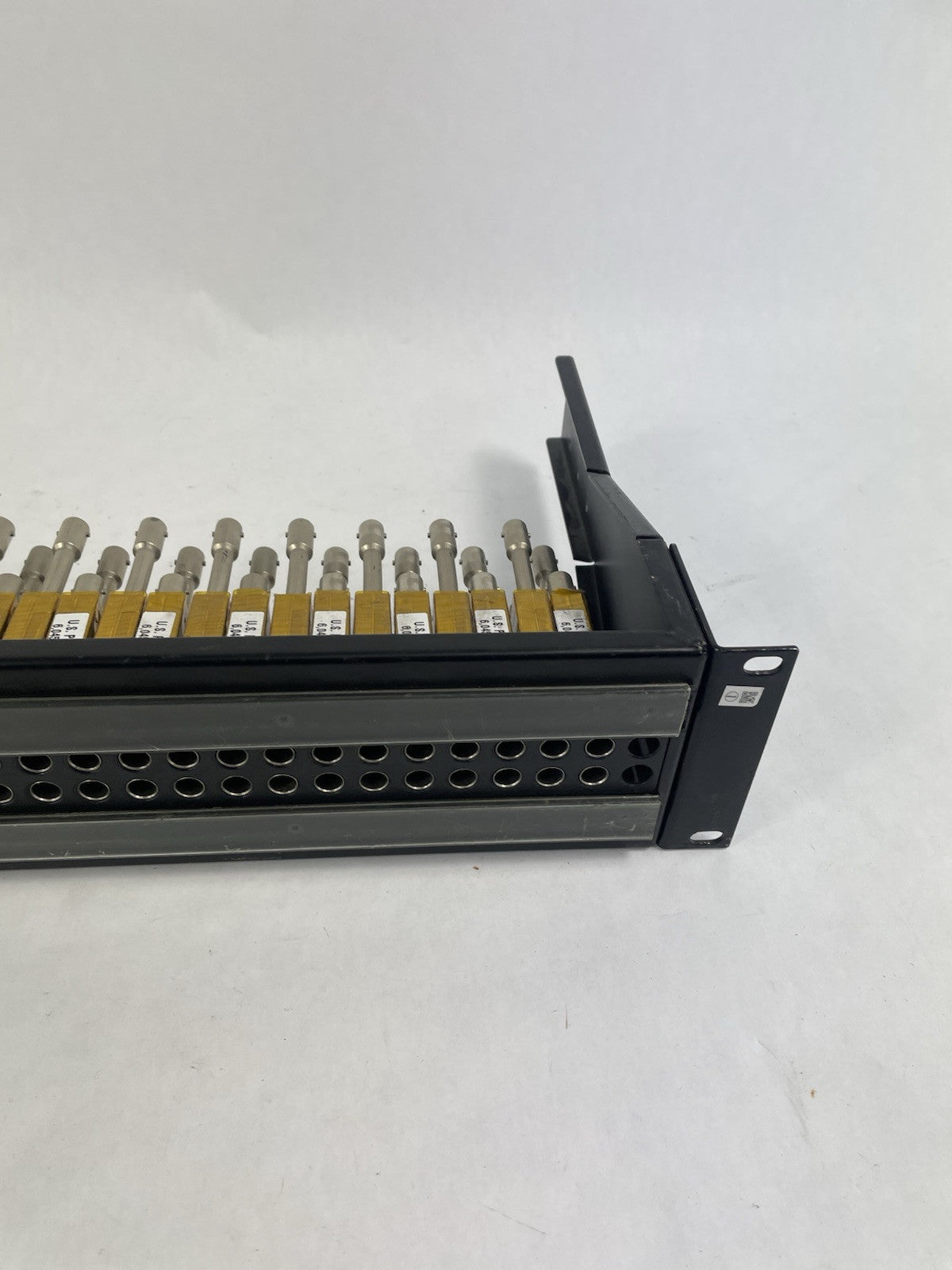 ADC PPI2232-MVJ-BK Midsize Normalled HD Video Patchbay 2x32 (64 ports)