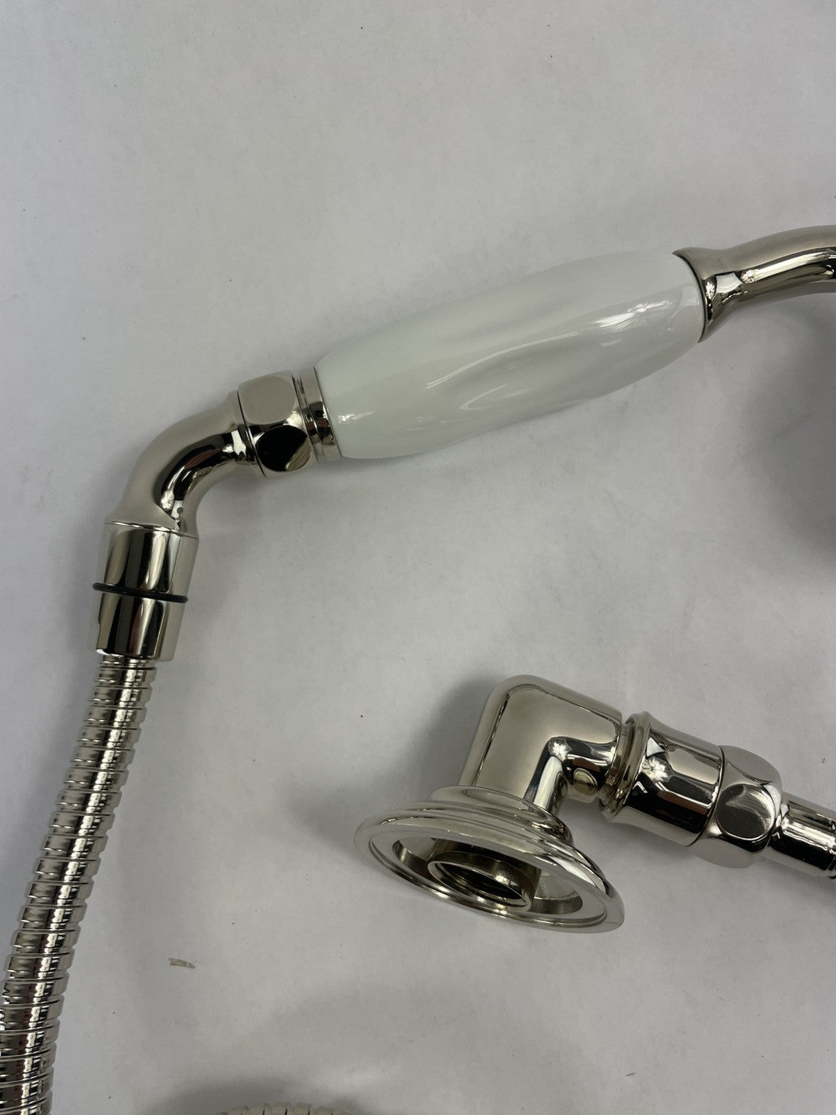 Horus Montmartre handshower with flexible hose polished nickel