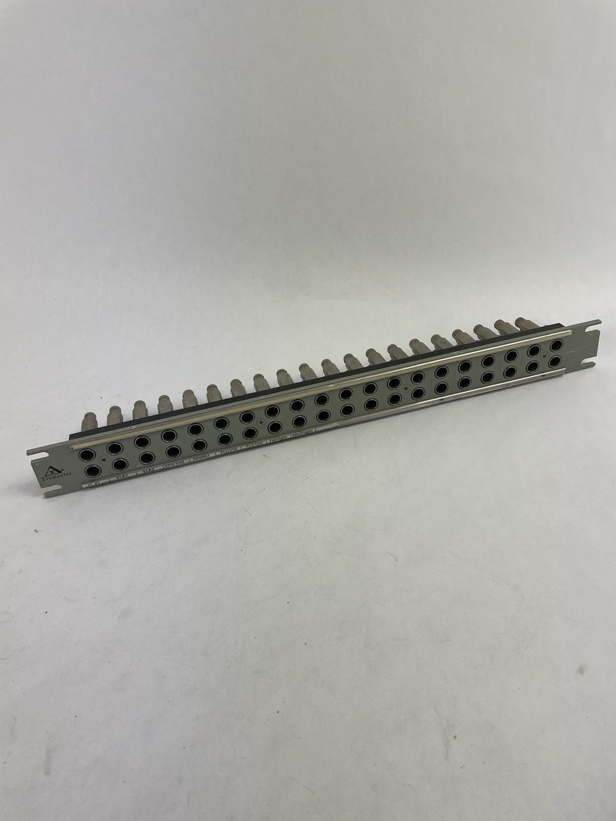 Trompeter JSI-40S 40 Position  Professional Video Patch Panel
