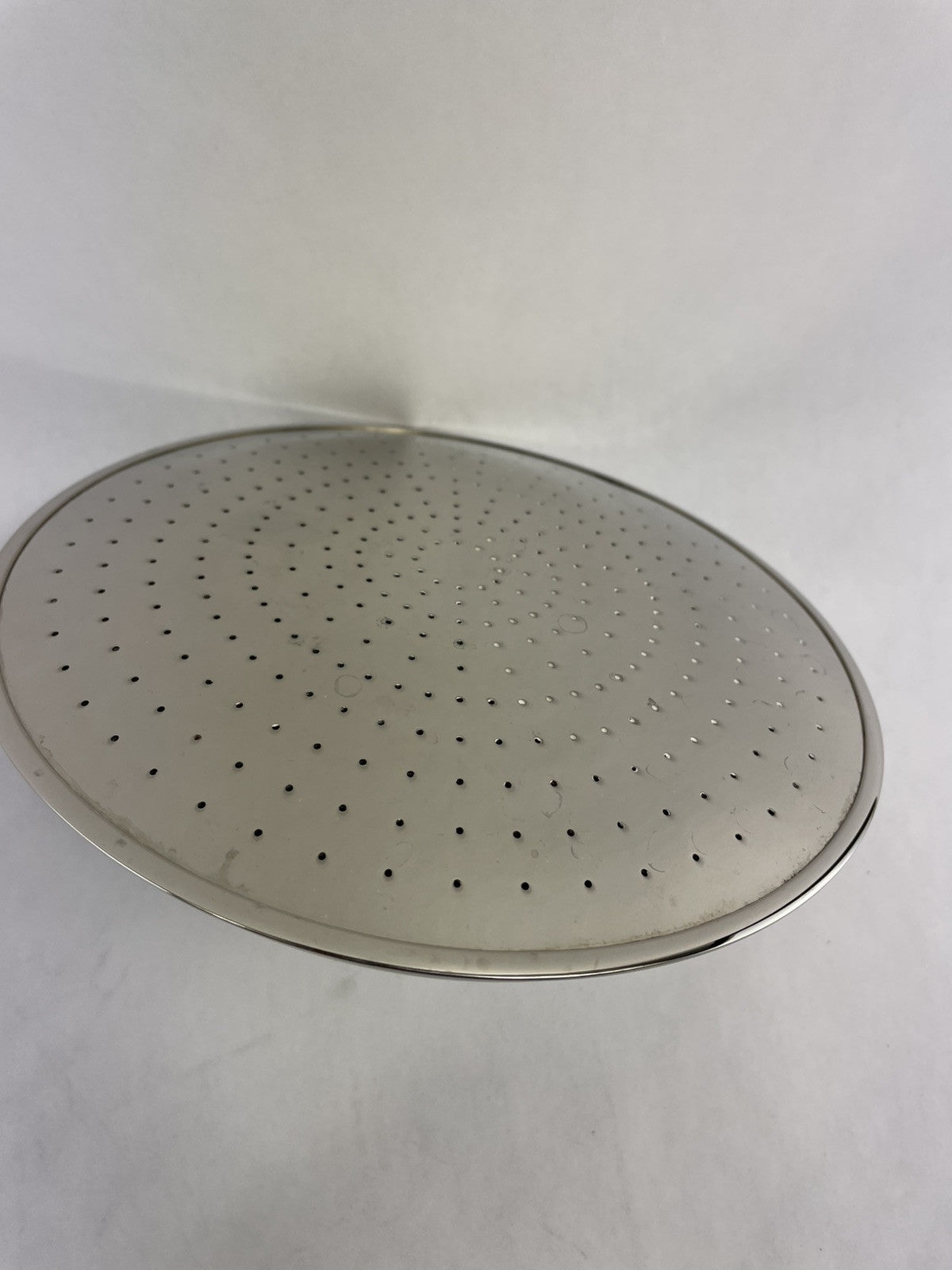 THG Paris G00-286 8 inch round rainfall shower head chrome